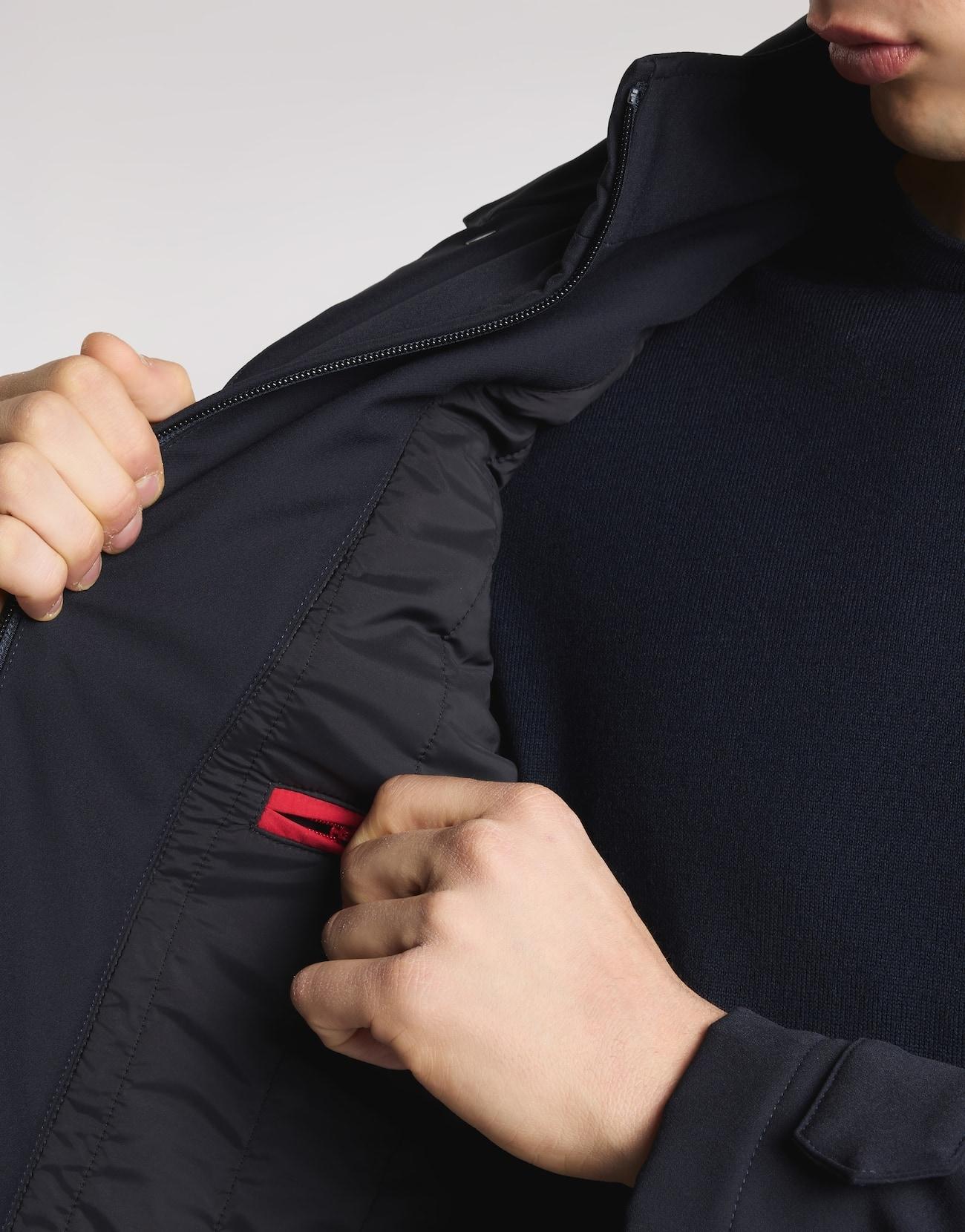 Morning Coat Travel in Jersey Stretch<BR/> NAM6151037JXRF U807 FAY 