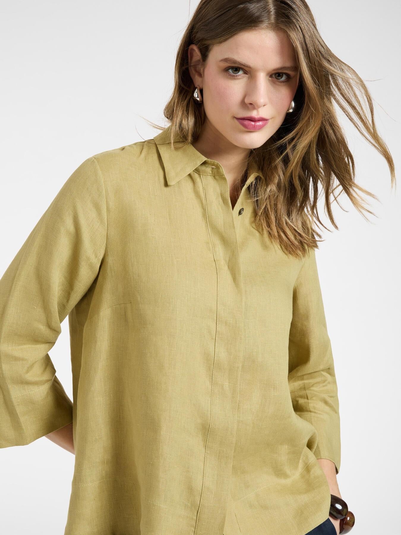 Camicia boxy in lino<BR/> 5013P000322N A5 ELENA MIRO 