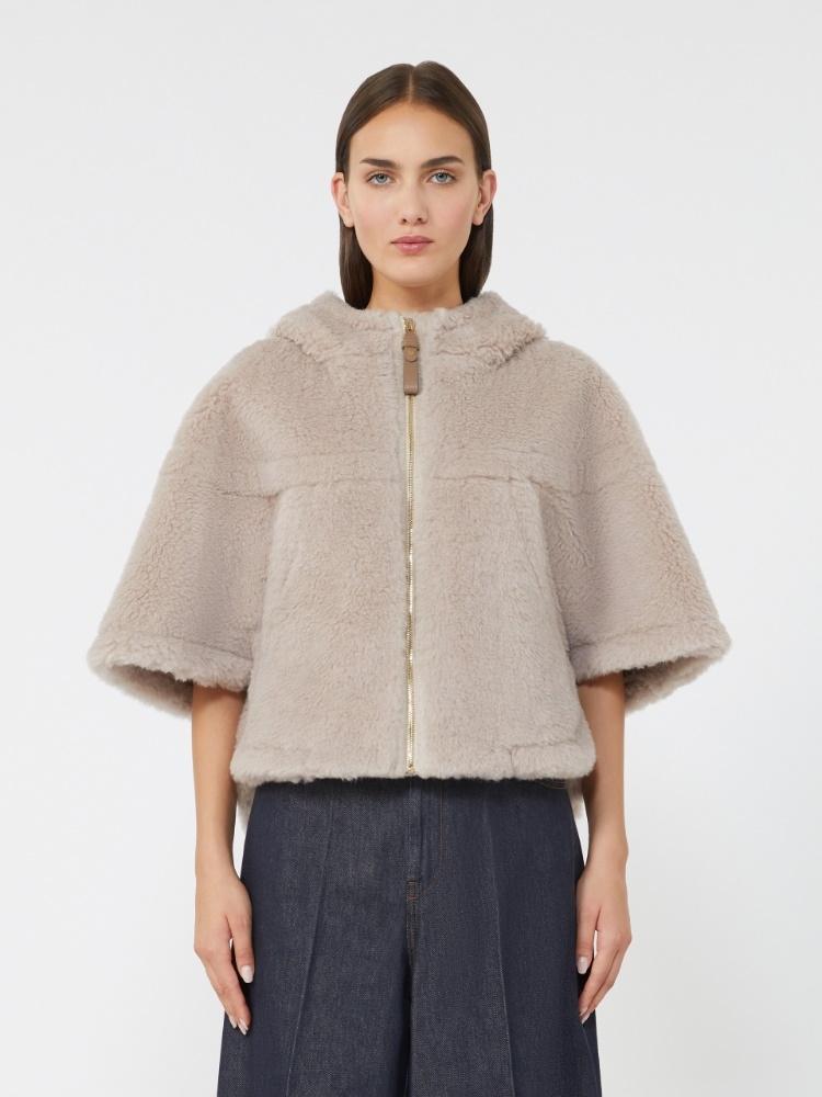 Cappa boxy in Teddy di alpaca e lana PETALO1 002 MAX MARA ACCESSORI 