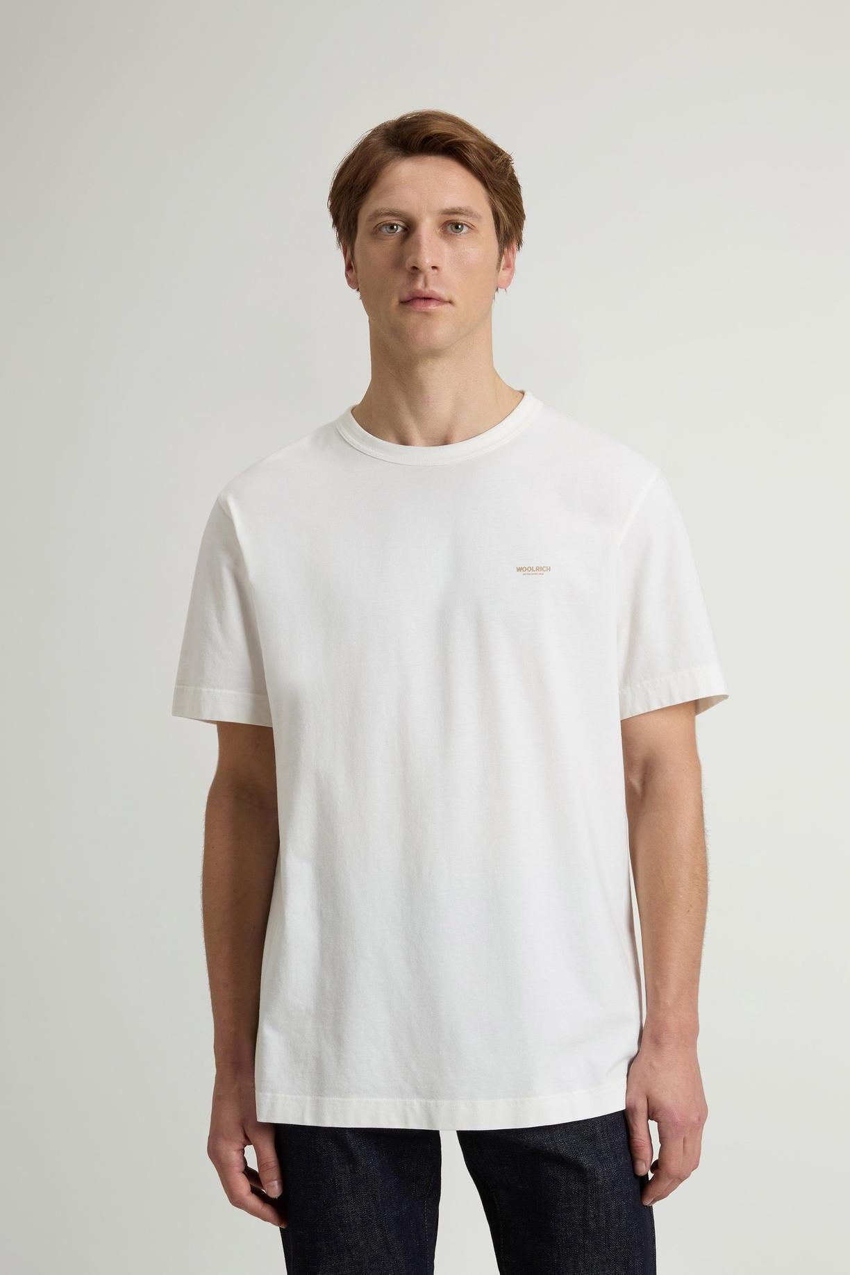 T-shirt in puro cotone con logo<BR/> CFWOTE2012MRUT5334 8270 WOOLRICH 