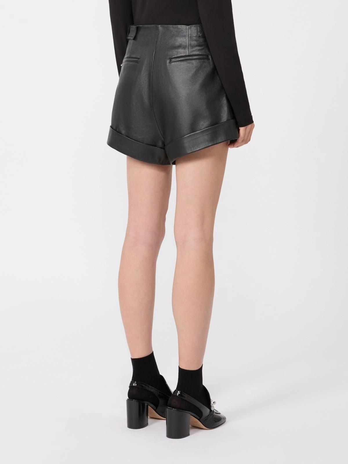 SPXVASAIO<BR/>Bermuda in pelle SPXVASAIO 002 SPORTMAX 