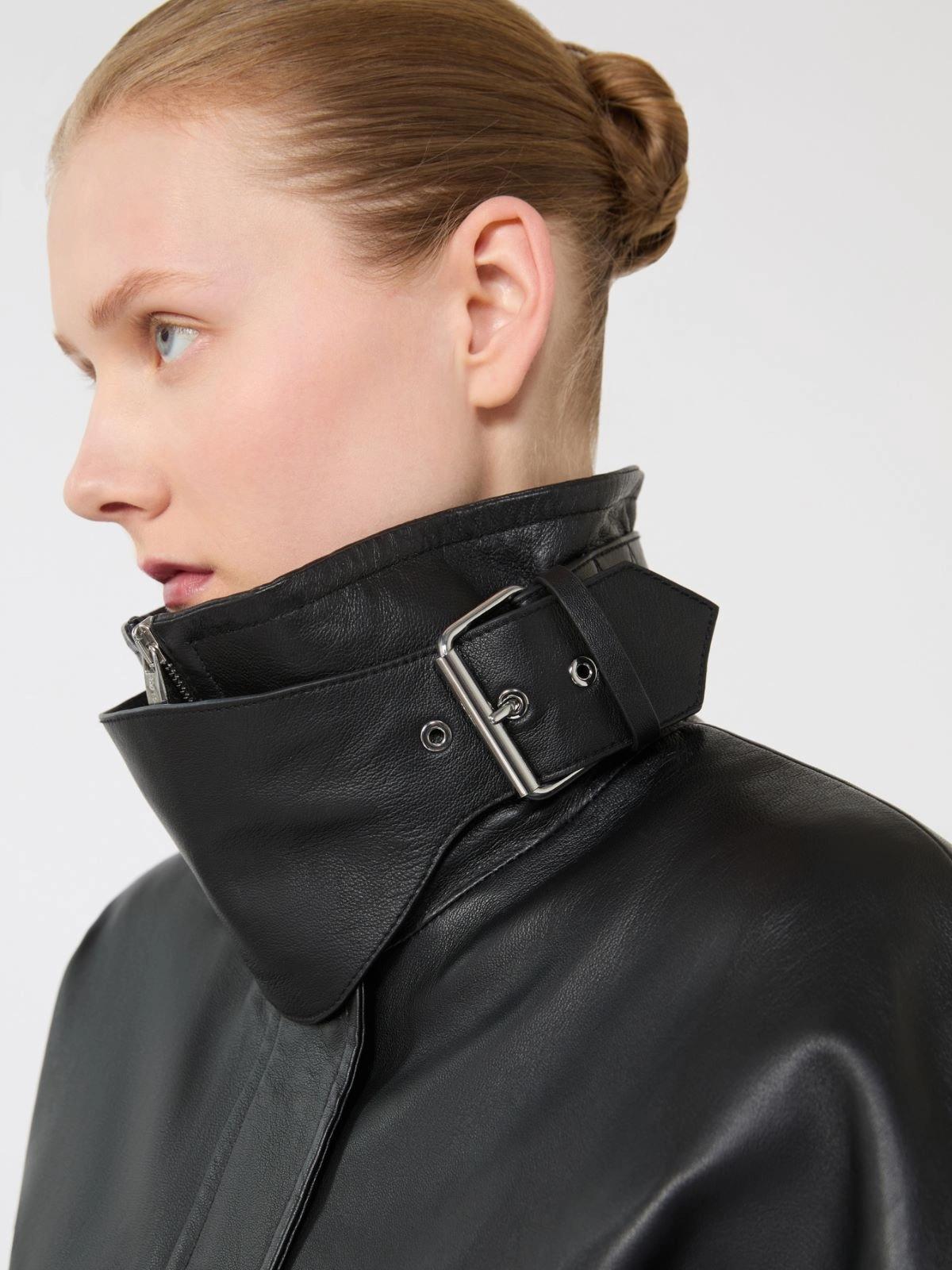 SPXOSSIDO<BR/>Giacchino corto in pelle SPXOSSIDO 002 SPORTMAX 