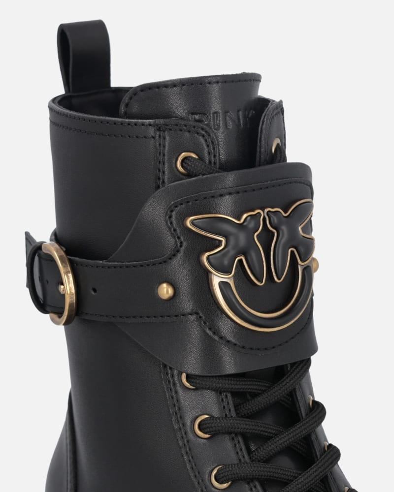 Anfibi in pelle con cinturino logato davanti<BR/><BR/> SD0147P001 Z99 PINKO 