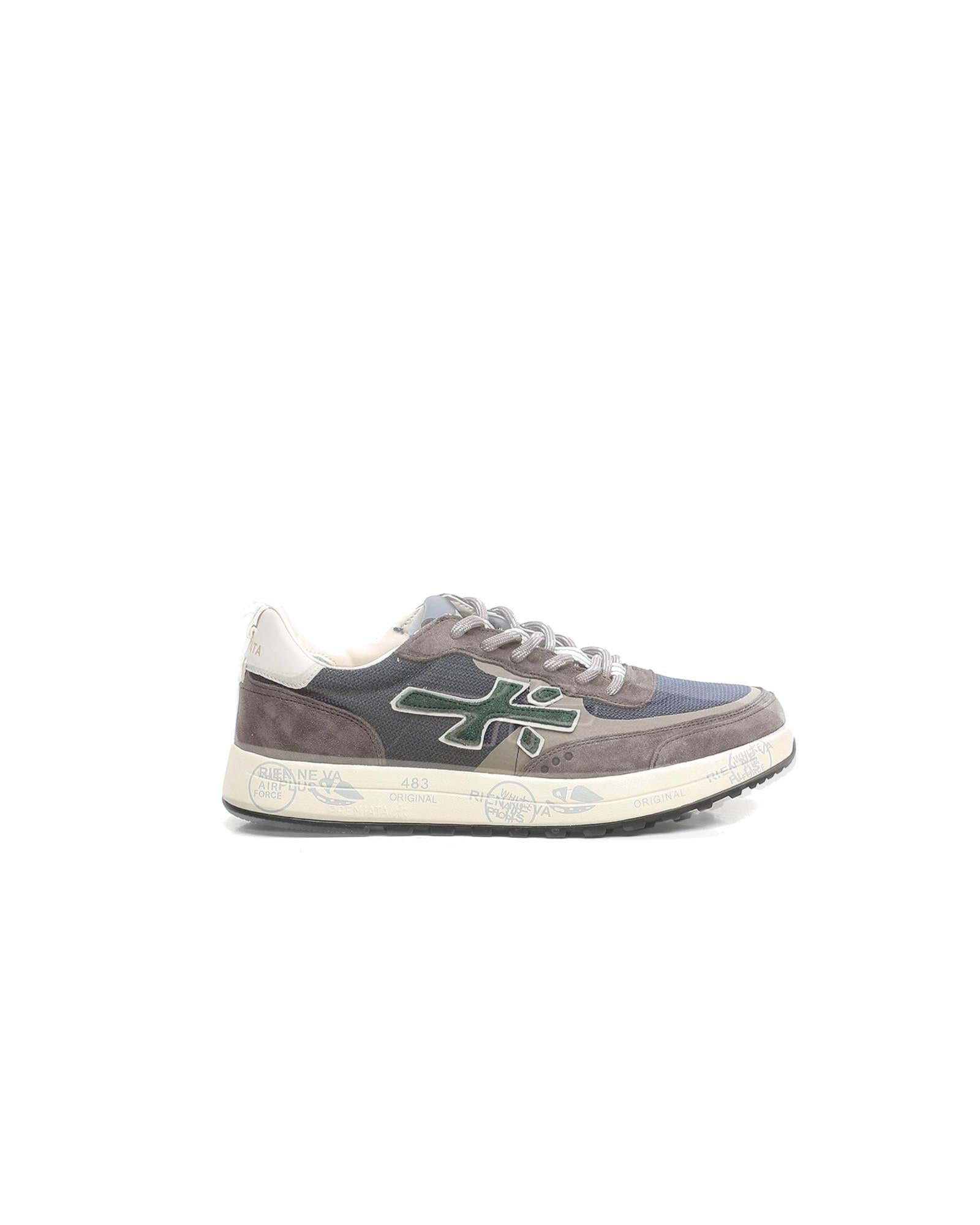 Nous men's shoe in technical fabric and suede.