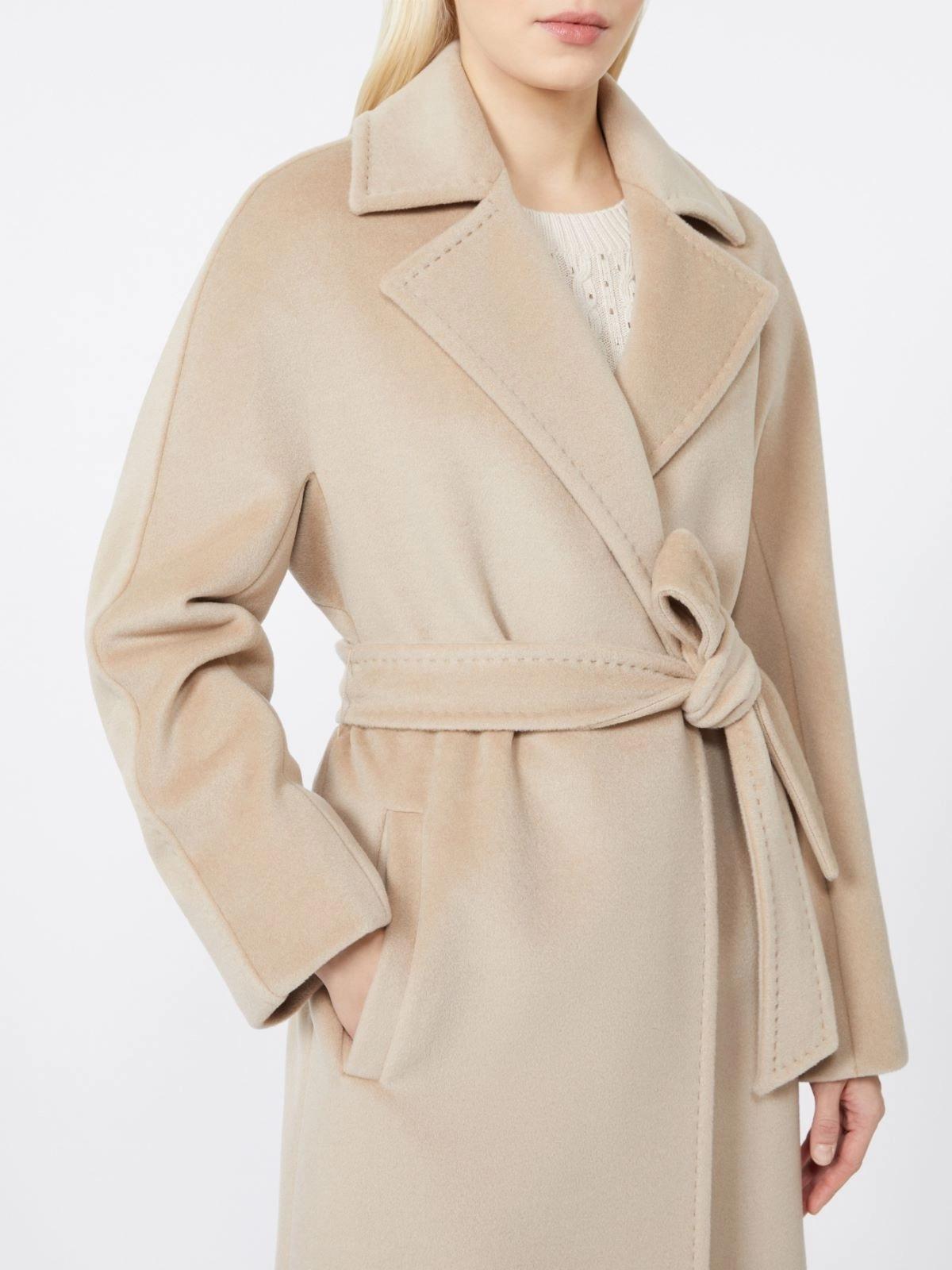 Cappotto a vestaglia in beaver di lana - Beige<BR/> SCIRE 020 MAX MARA STUDIO 