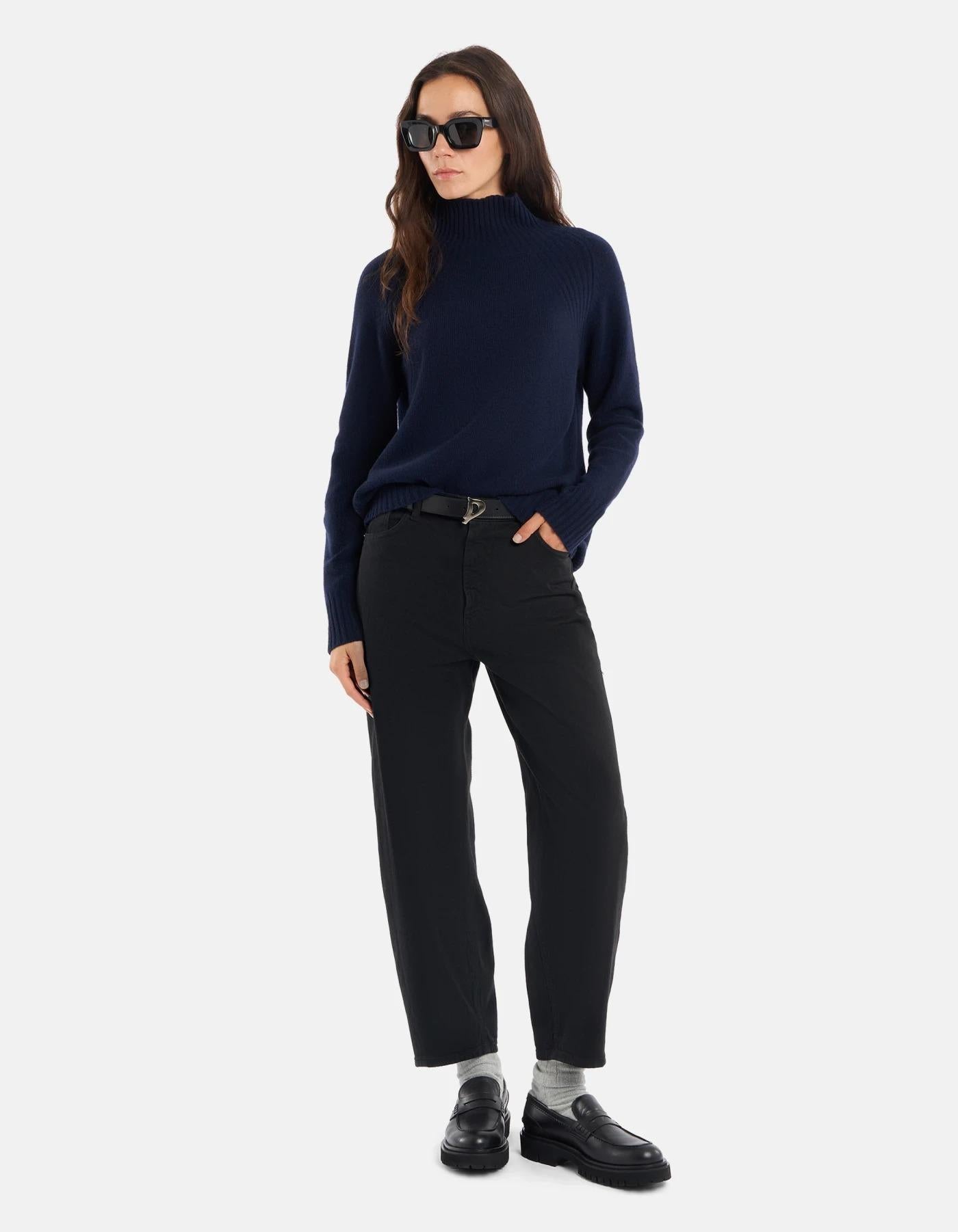 Jeans Bessie loose in bull stretch<BR/> DP784BSE037KPT 999 DONDUP 