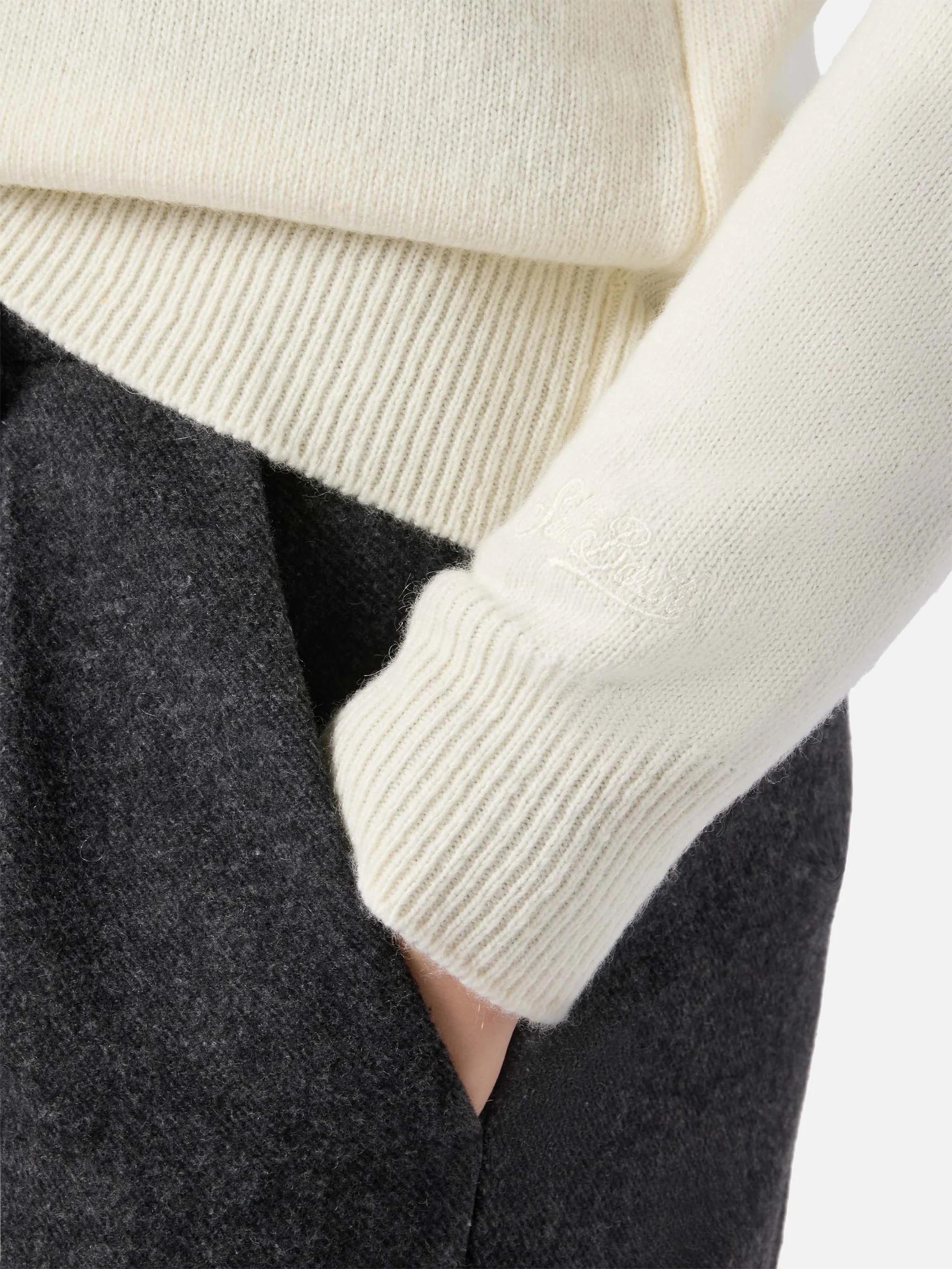 Maglione New Queen in misto cashmere bianco con ricamo lurex Gossip Girl<BR/> QUE0010 03954I MC2 SAINT BARTH 