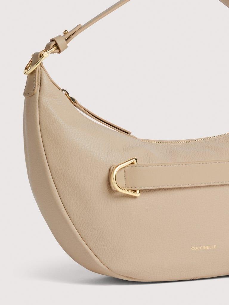 Coccinelle Paki medium<BR/> E1U4A150201 N64 COCCINELLE 