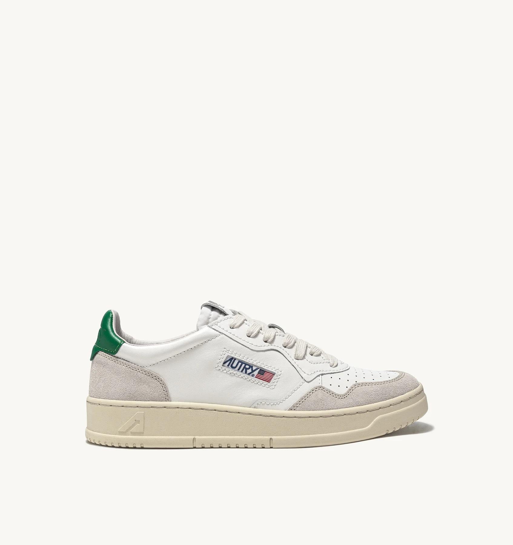 SNEAKERS MEDALIST LOW IN PELLE BIANCA E AMAZON E SUEDE BEIGE AULM LS23 AUTRY ACTION SHOES 