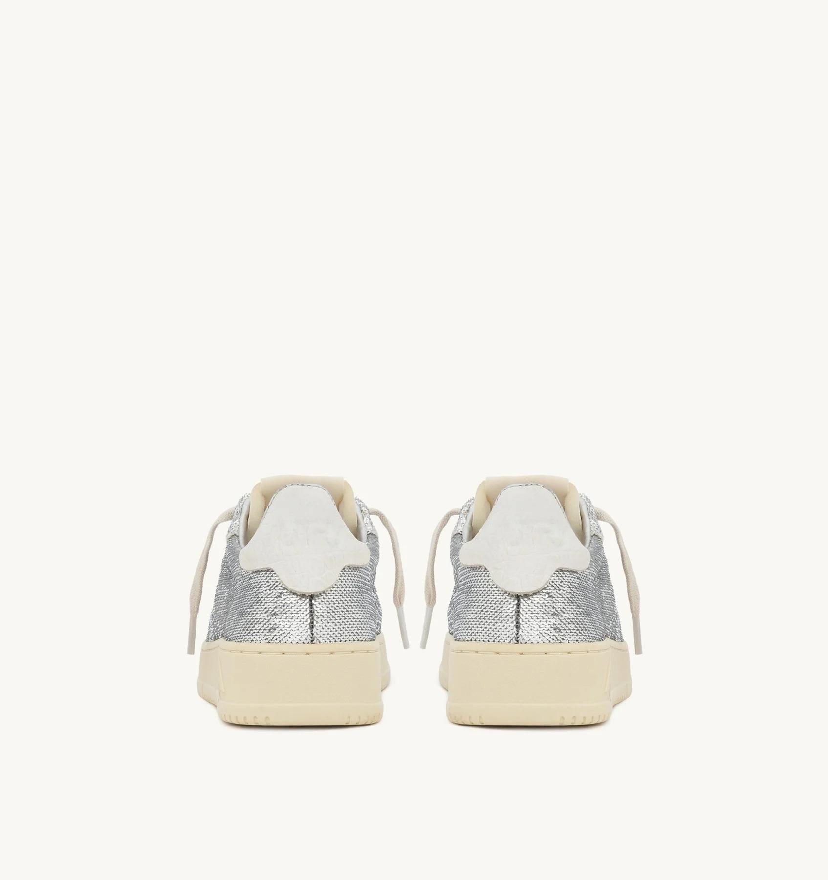 SNEAKERS DALLAS LOW 'SPARKLING' IN PAILLETTES ARGENTO E BIANCO<BR/> ADLW TI05 AUTRY ACTION SHOES 