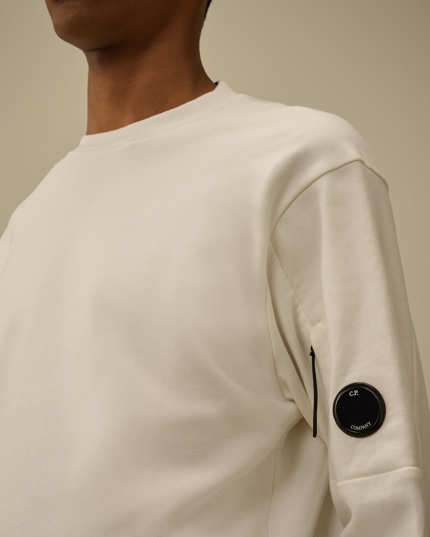 Diagonal Raised Fleece Crewneck Lens Sweatshirt<BR/> CMSS713A 103 C.P. COMPANY 