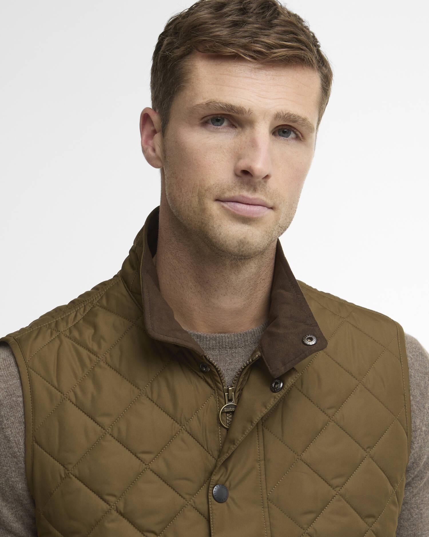 Gilet Lowerdale<BR/><BR/> MGI0245 SN12 BARBOUR 