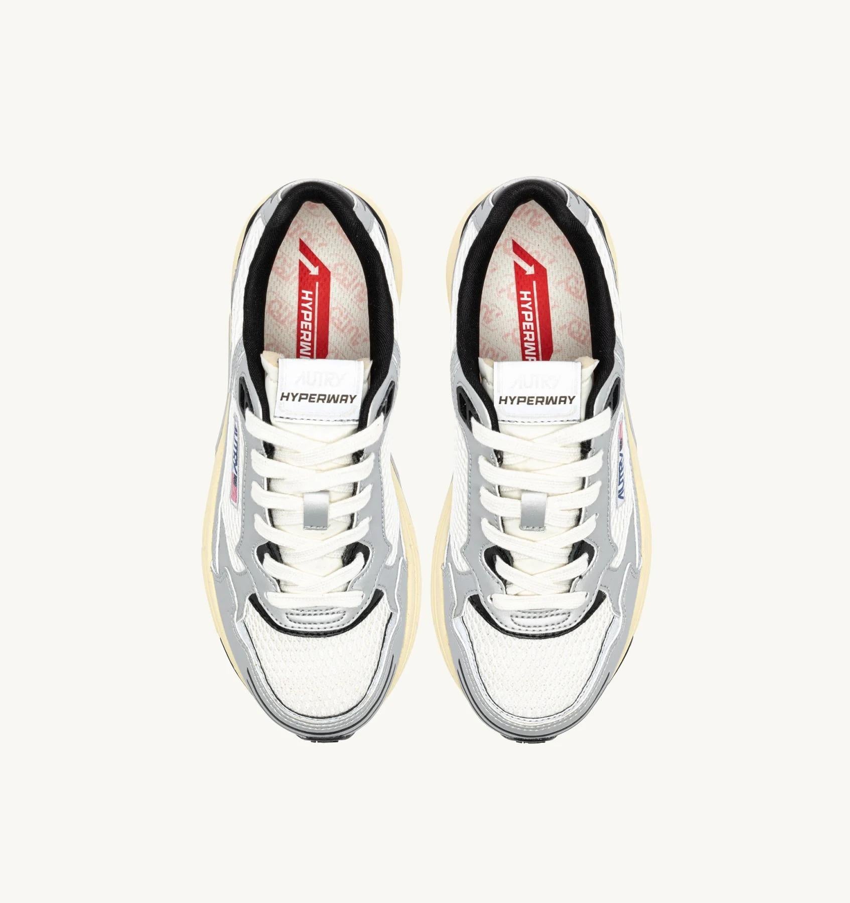 SNEAKERS HYPERWAY IN PELLE SINTETICA E MESH BIANCO ARGENTO E NERO<BR/> HYLM MV03 AUTRY ACTION SHOES 