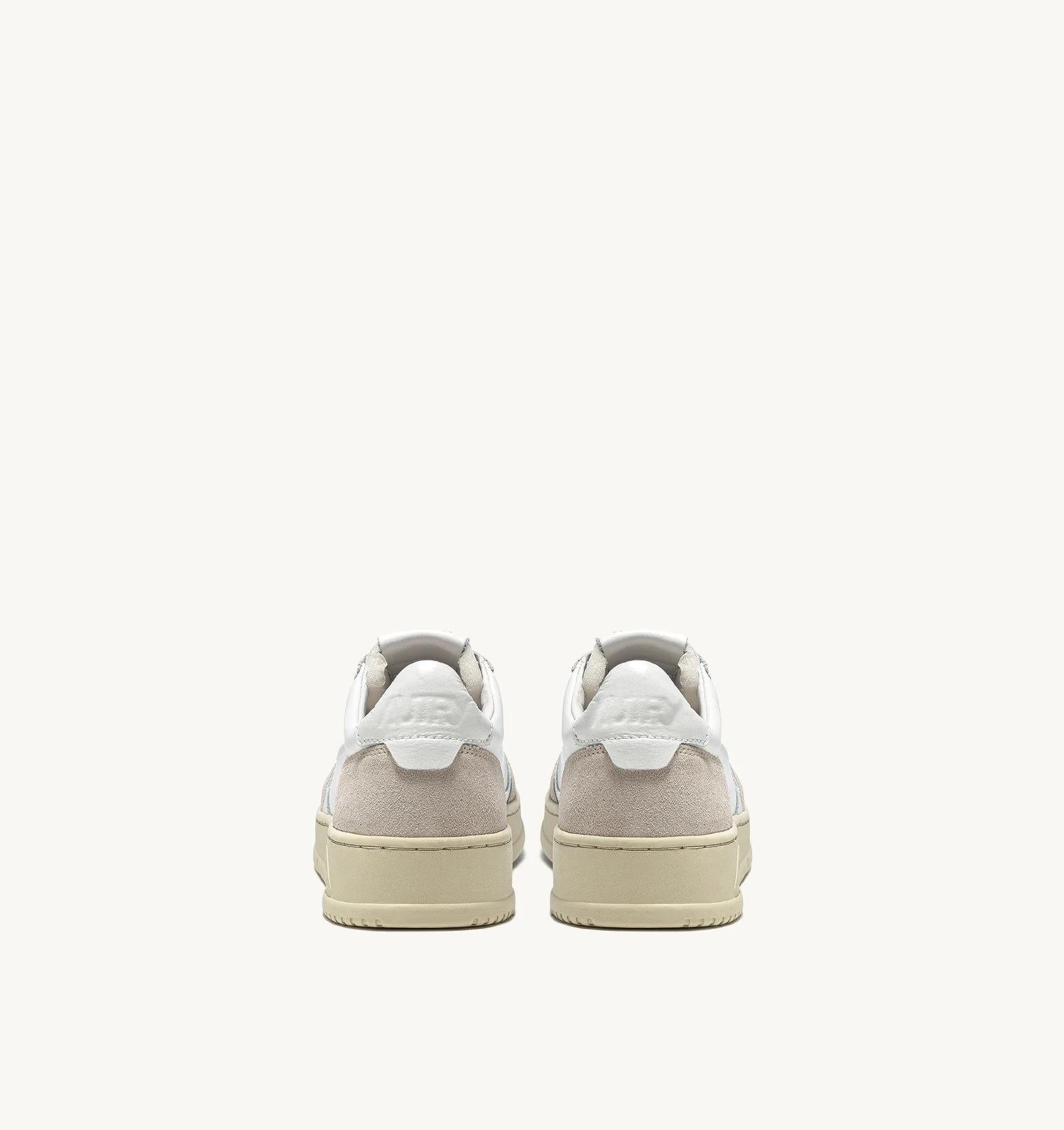 SNEAKERS MEDALIST LOW IN PELLE BIANCA E SUEDE BEIGE AULM LS33 AUTRY ACTION SHOES 