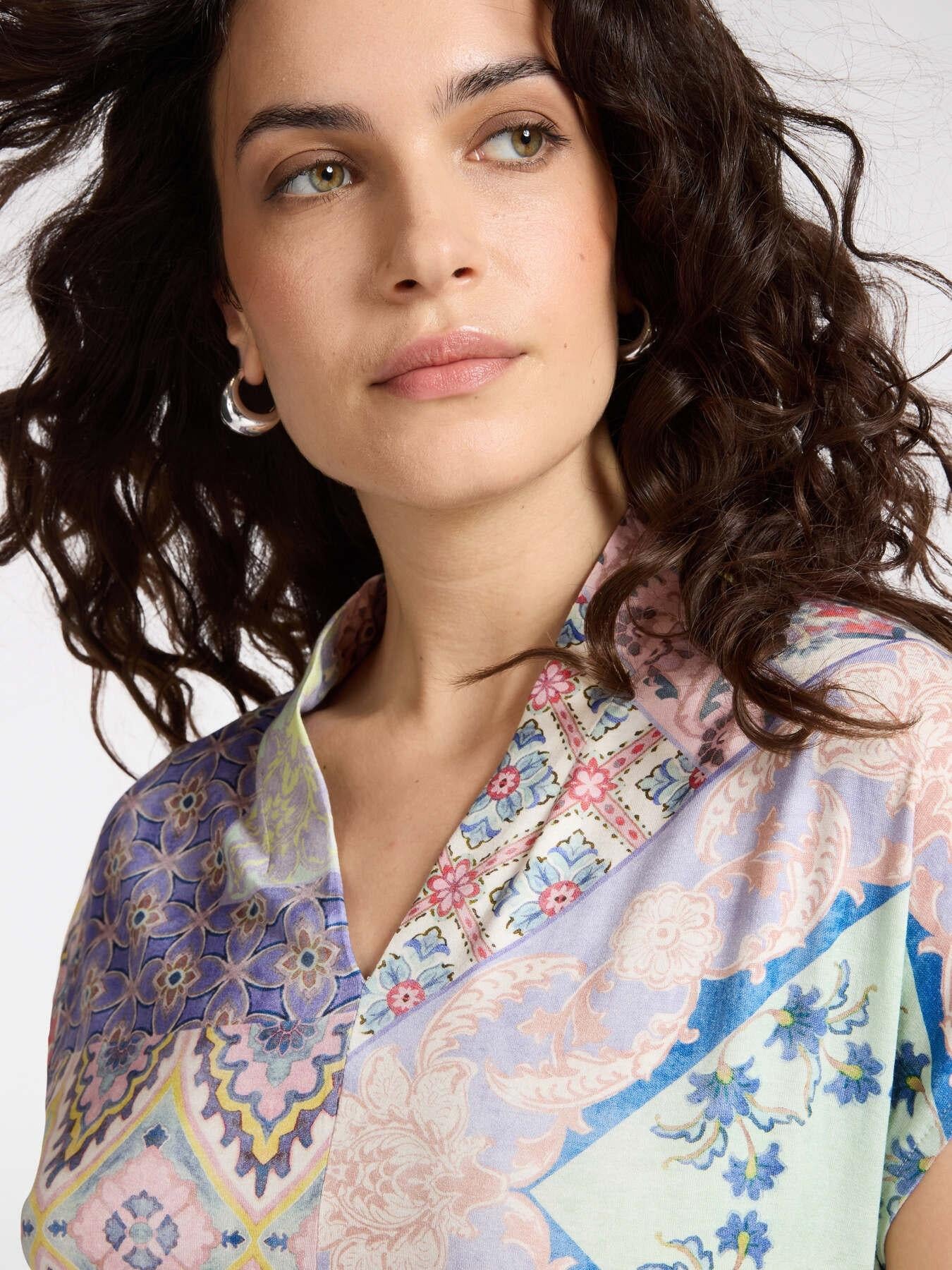 T-shirt stampata in viscosa<BR/> G098Z000619N 01 ELENA MIRO 