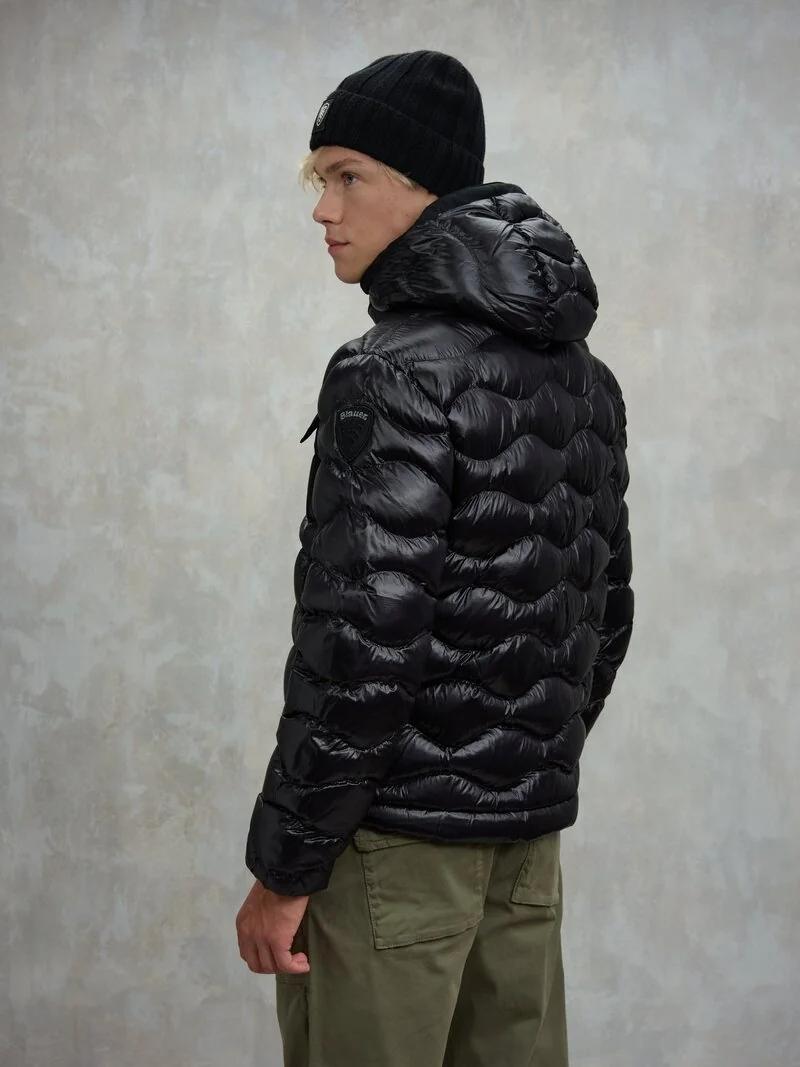 GIUBBETTO CON TASCHINO BRYANT<BR/> BLUC02080 5958/999EI BLAUER 