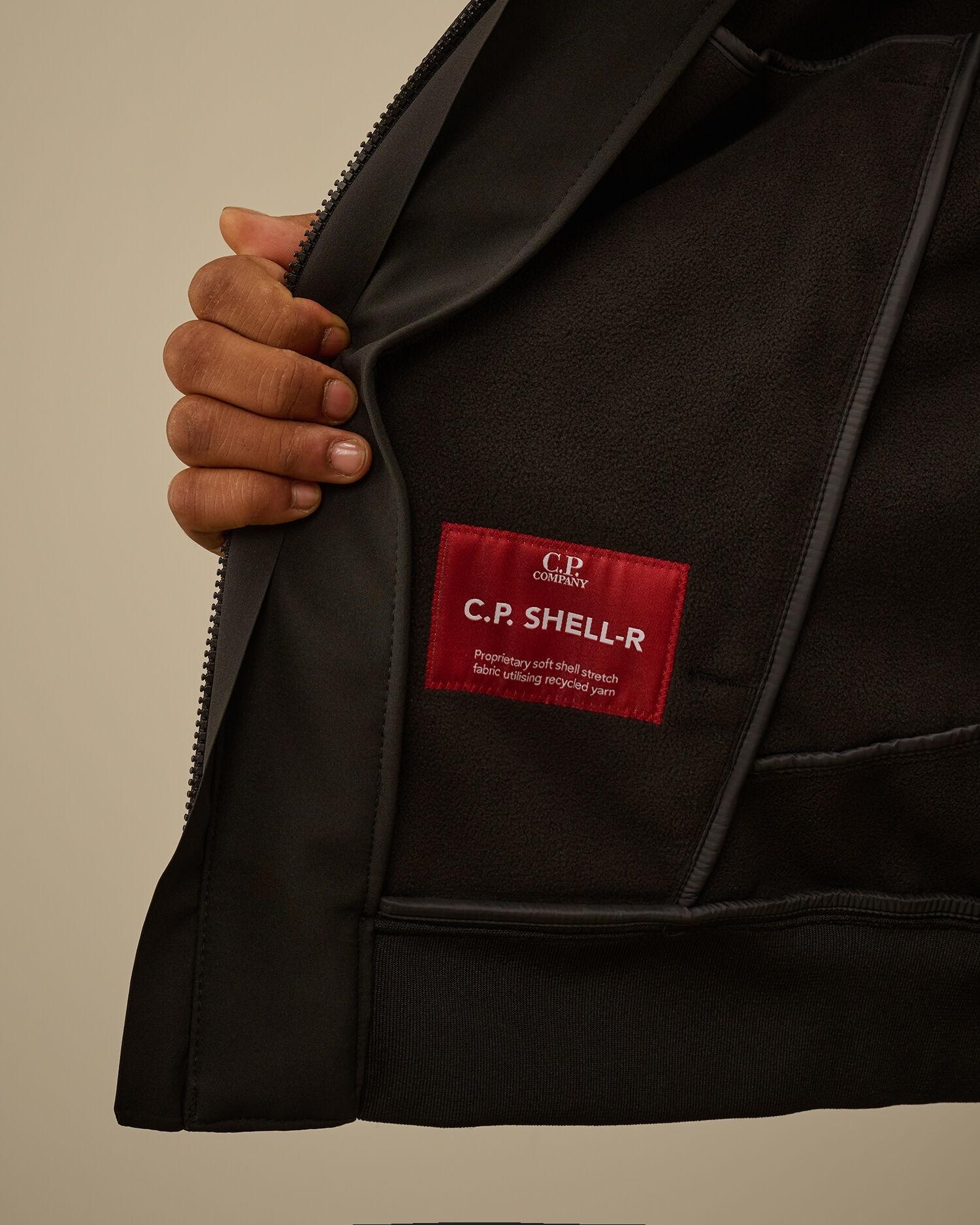 C.P. Shell-R Hooded Jacket<BR/> CMOW701A 999 C.P. COMPANY 