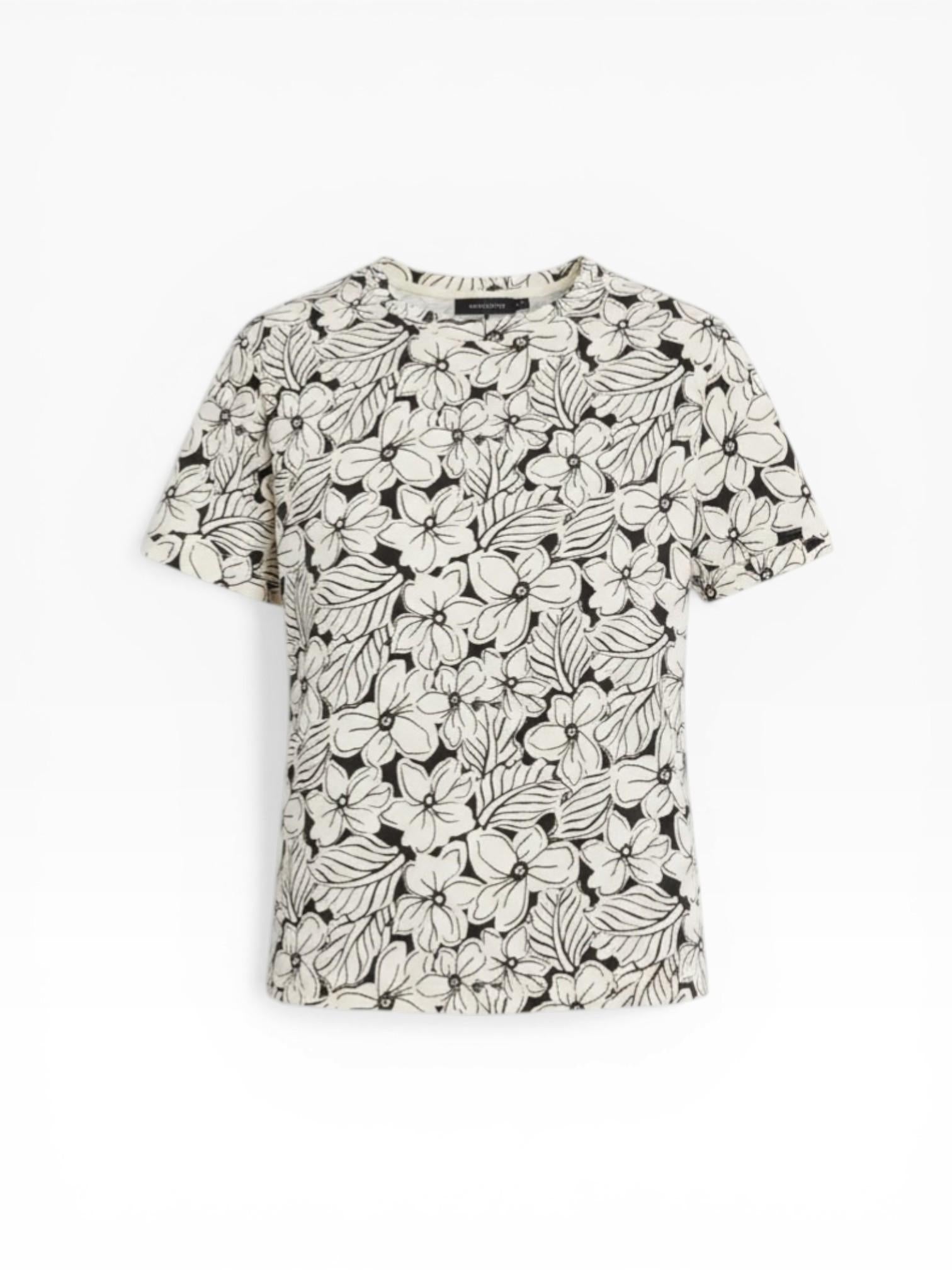 T-shirt Weekend Max Mara girocollo e maniche corte con fantasia all over.<BR/> WKDBUSSOLA 002 WEEKEND 