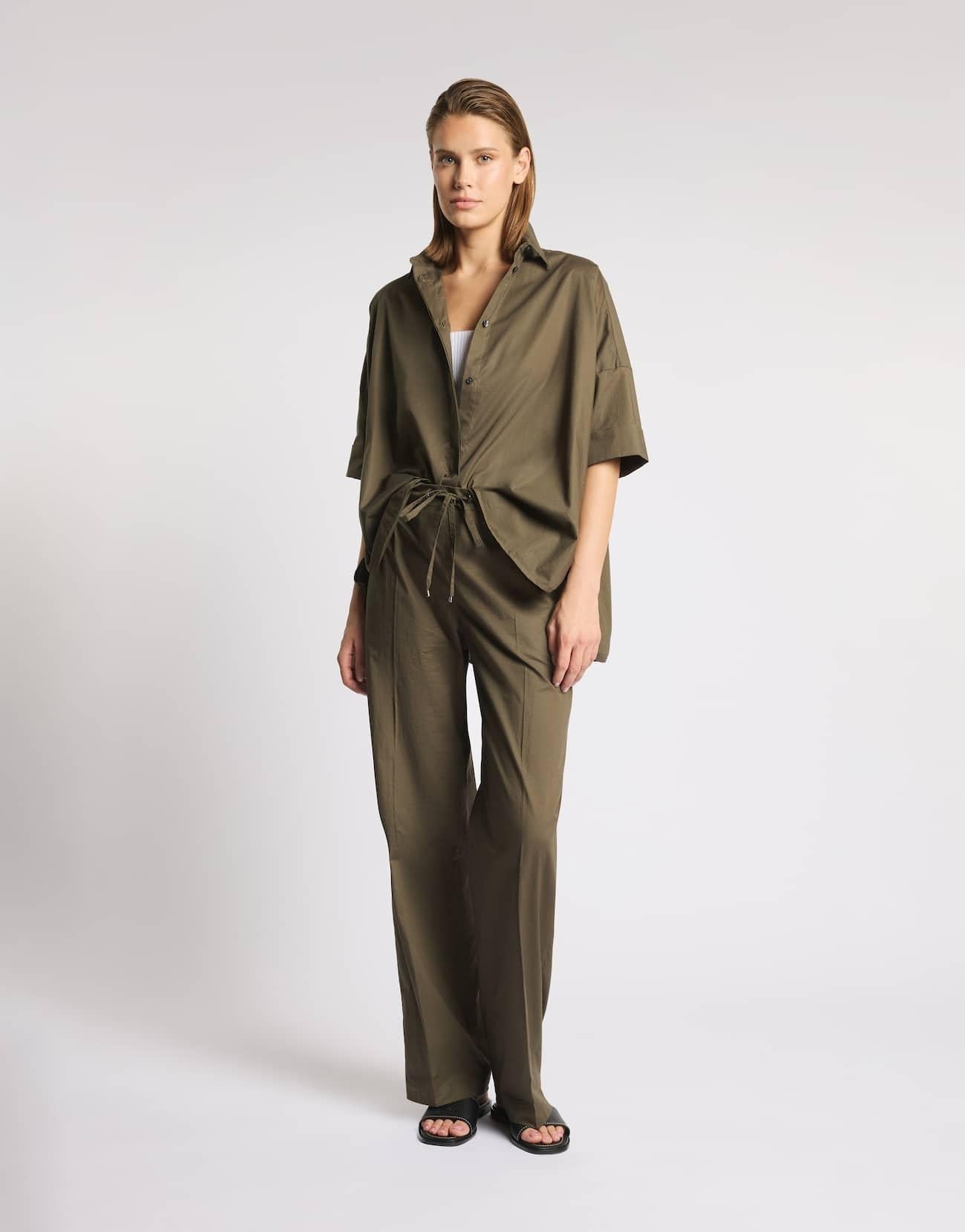 Camicia Comfort Fit in Popeline Stretch<BR/> NCWA552552SZGR V613 FAY 