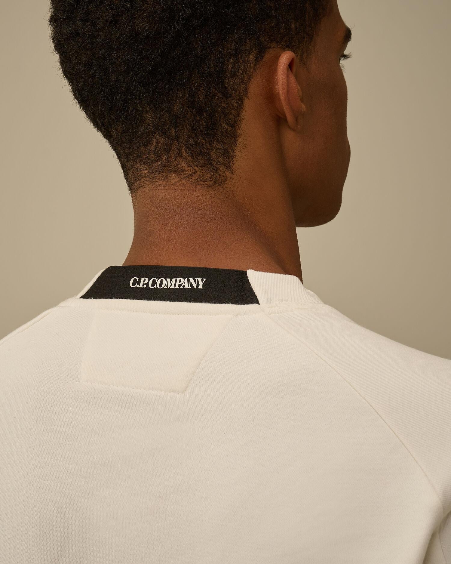 Diagonal Raised Fleece Crewneck Lens Sweatshirt<BR/> CMSS713A 103 C.P. COMPANY 