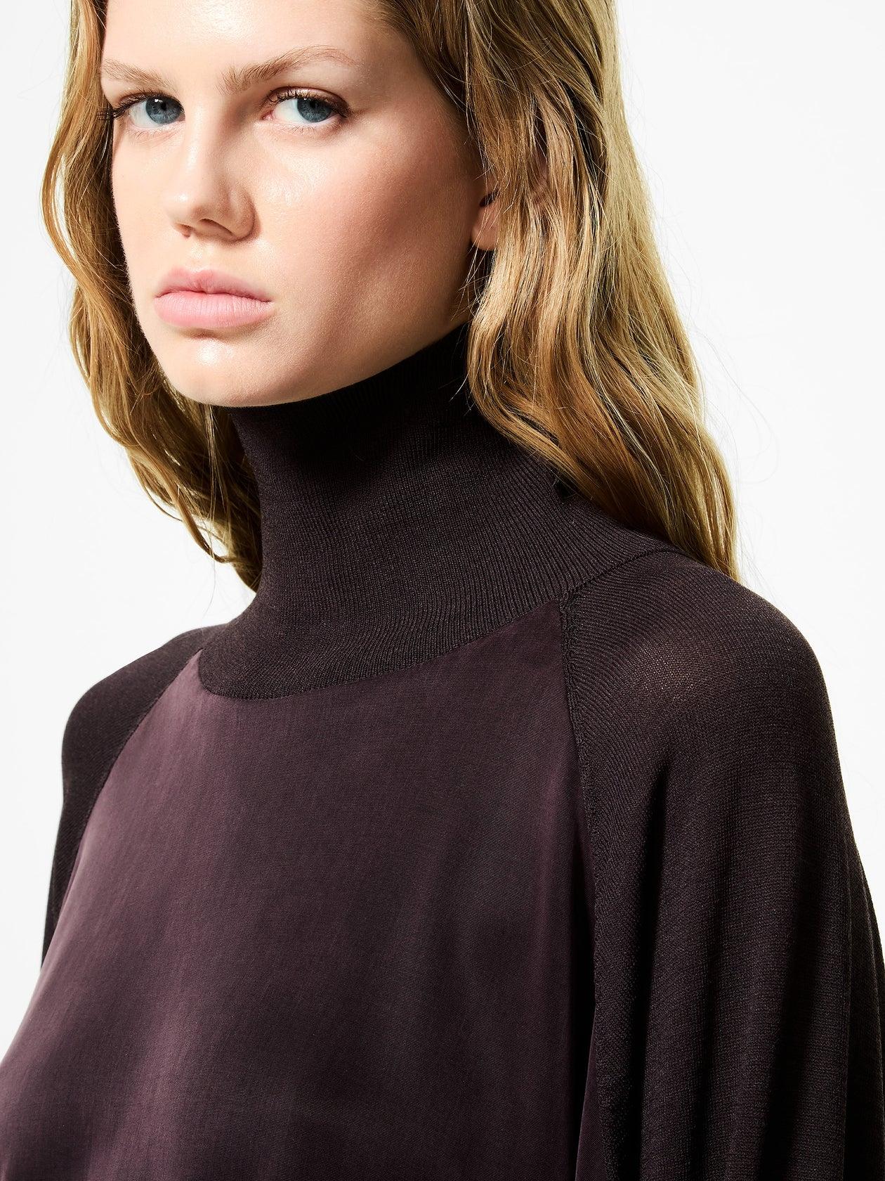 Cupro Turtleneck Wom Soft Knit<BR/> W25664 73 RRD 
