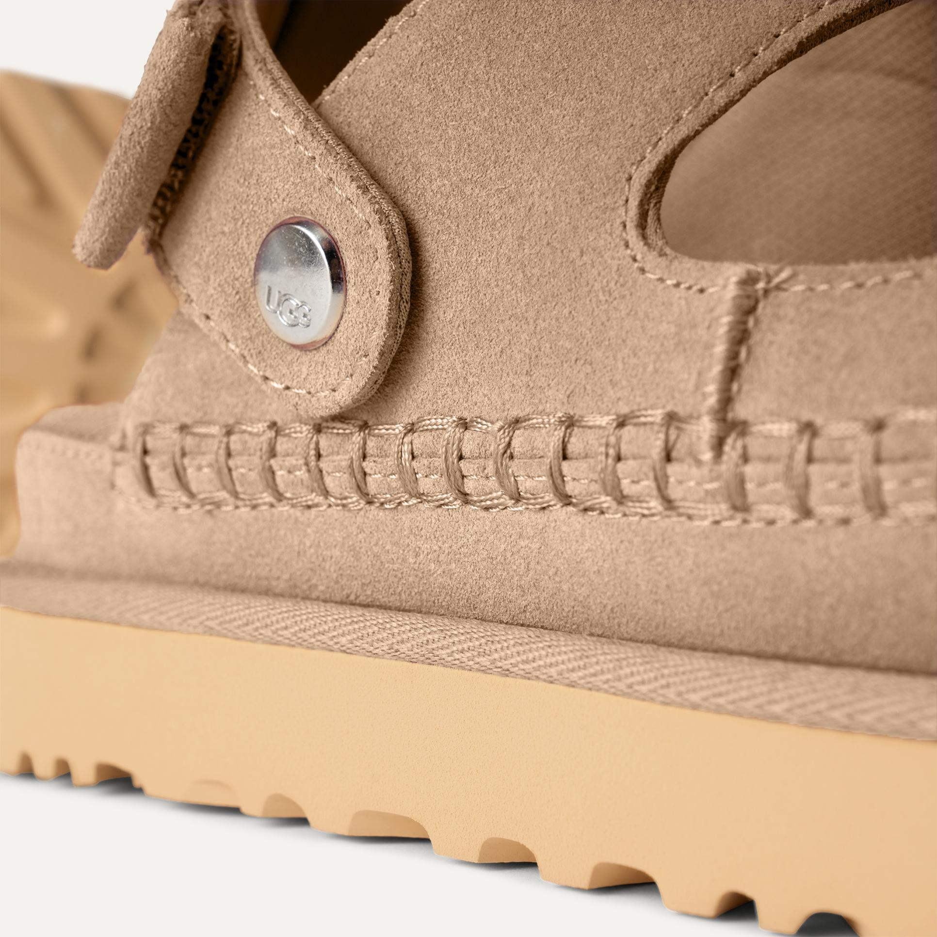 UGG 1167399SAN
