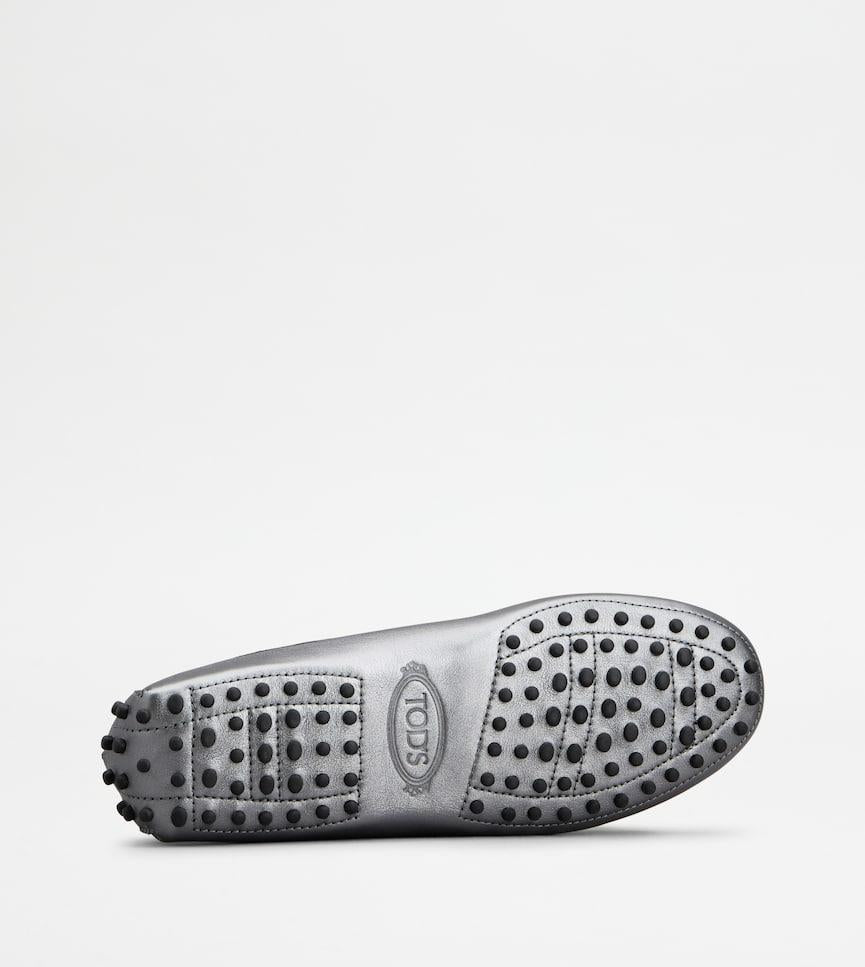 Gommino Mocassino in Pelle<BR/> XXW00G00010S8F B205 TOD'S 