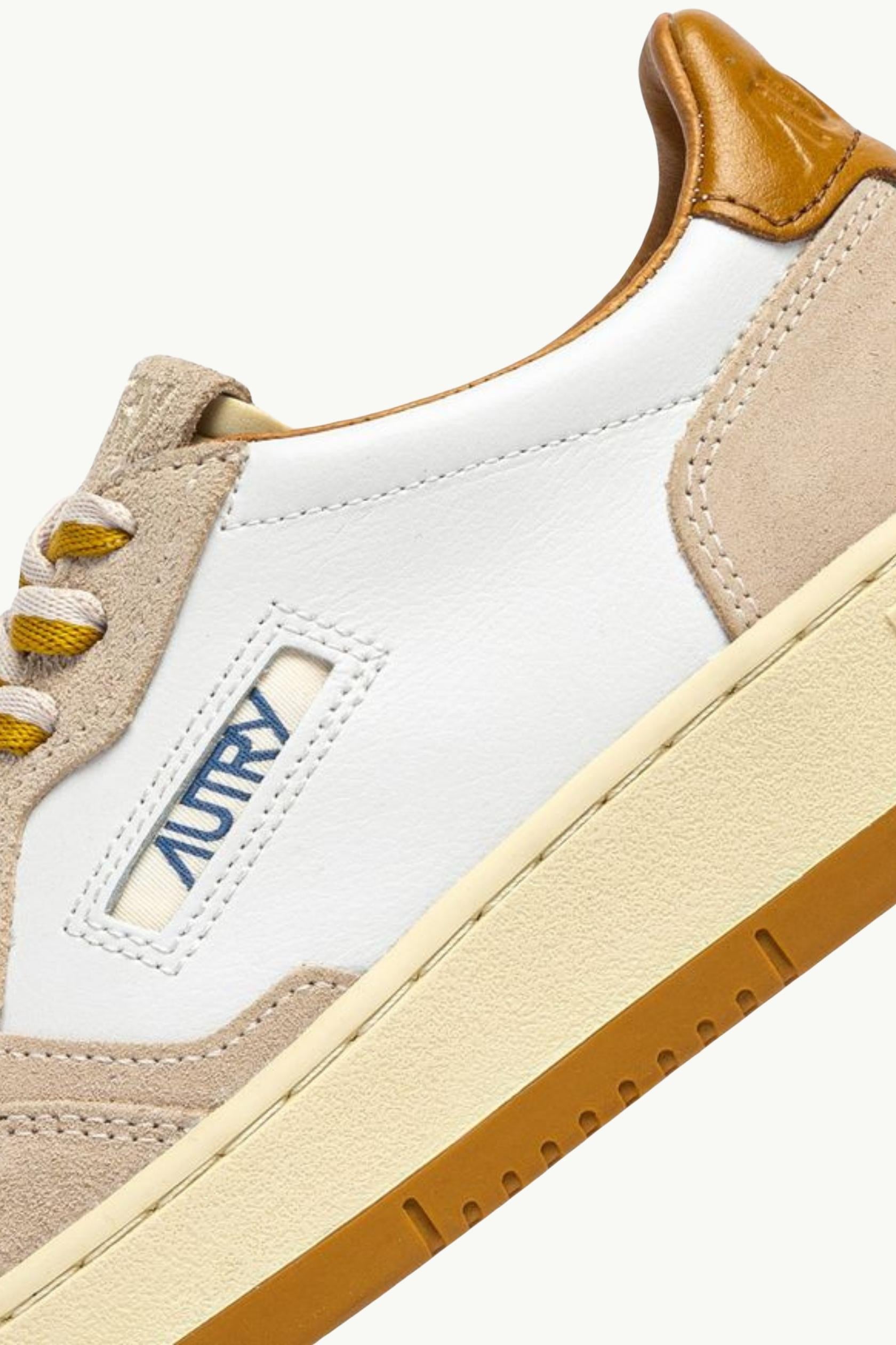 Medalist low wom leat suede donna<BR/><BR/> AULW BW03 AUTRY ACTION SHOES 