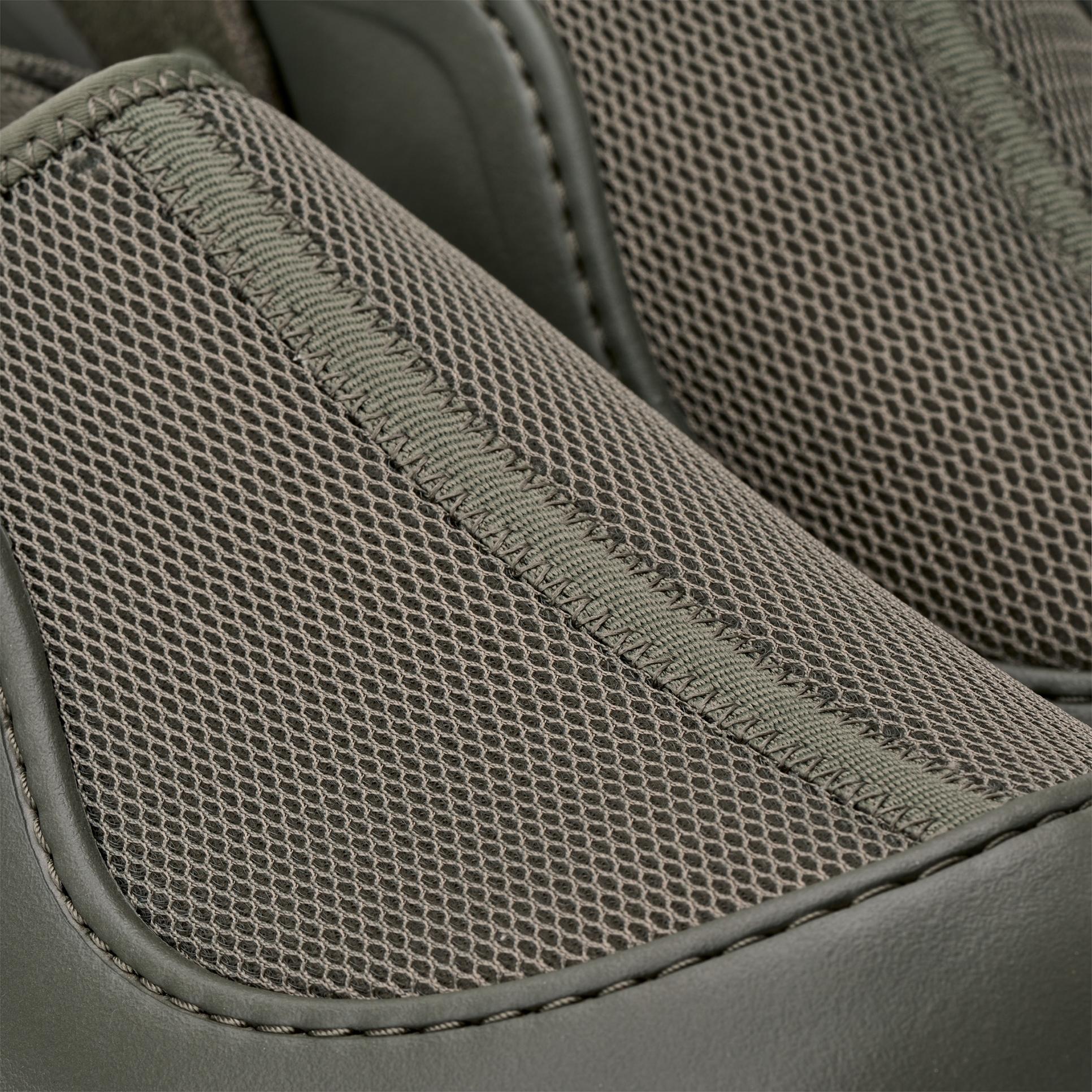 UGG 1166912WLN