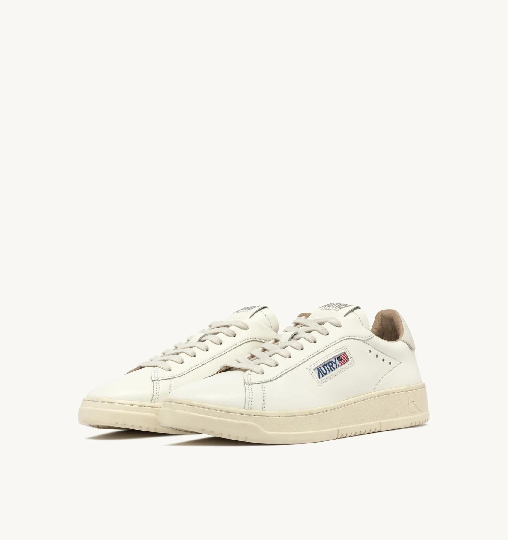 SNEAKERS DALLAS LOW IN PELLE BIANCA ADLM MR01 AUTRY ACTION SHOES 