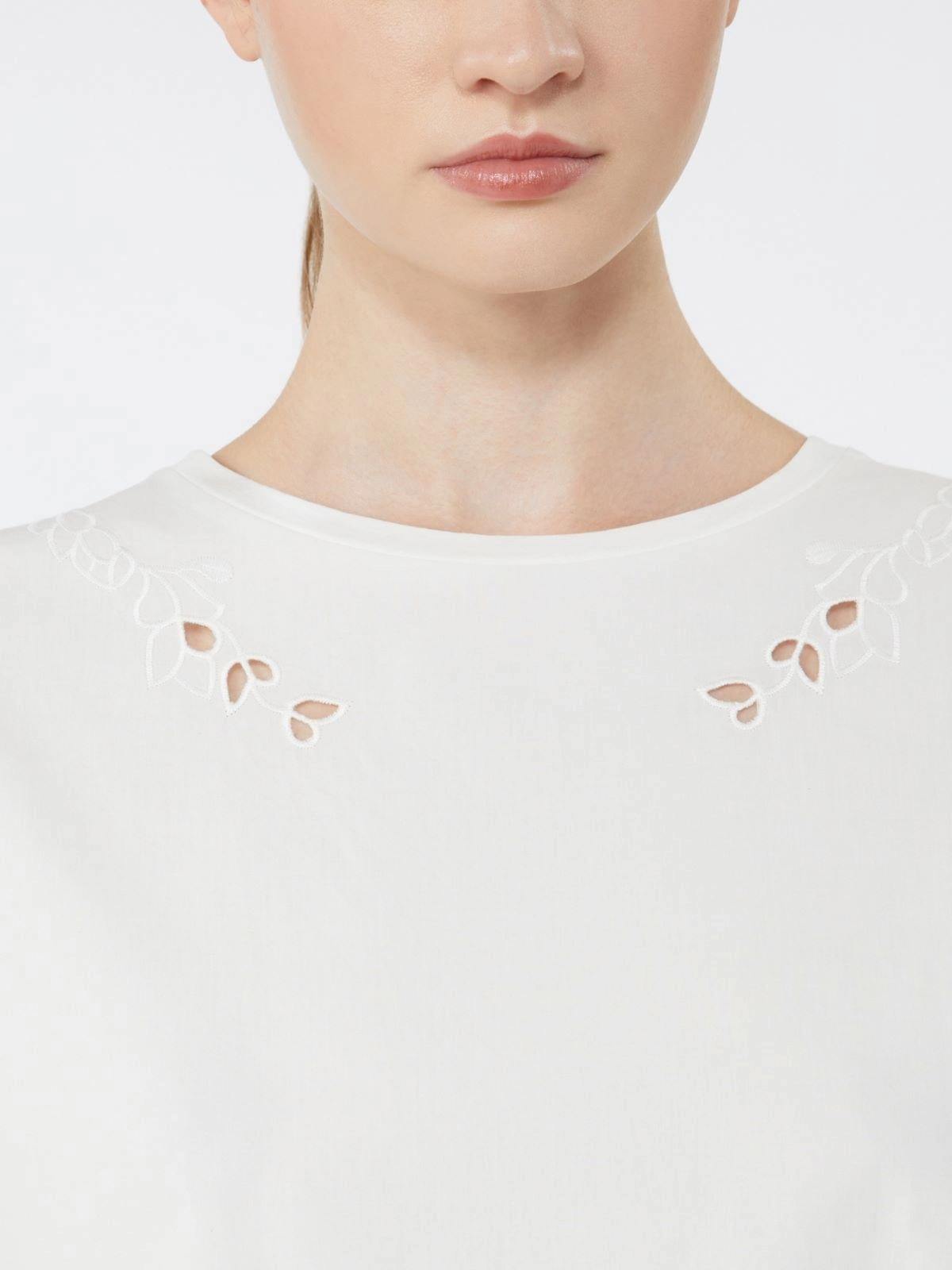 Top in popeline di cotone con ricami - BIANCO<BR/> WKDTARGA 001 WEEKEND 
