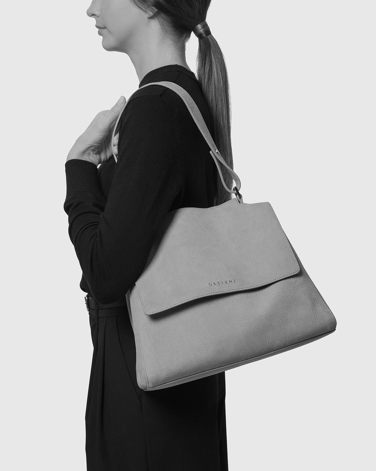 Borsa Sveva Nabucco Media a spalla in pelle nabuk con tracolla<BR/> BT2006NBU MORO ORCIANI 