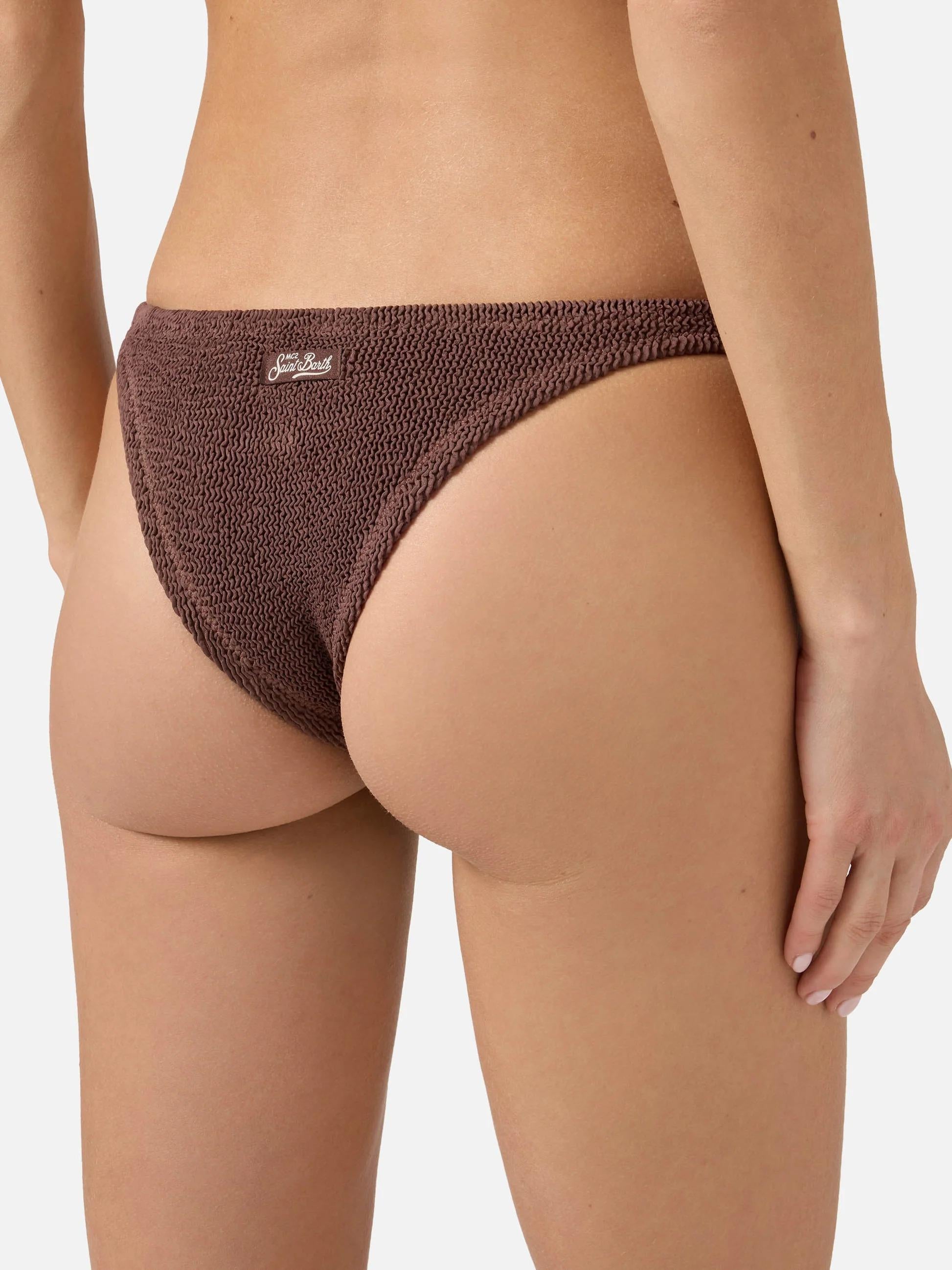 Slip mare Naomi modello brasiliana in tessuto crinkle marrone NAO0006 00036L MC2 SAINT BARTH 