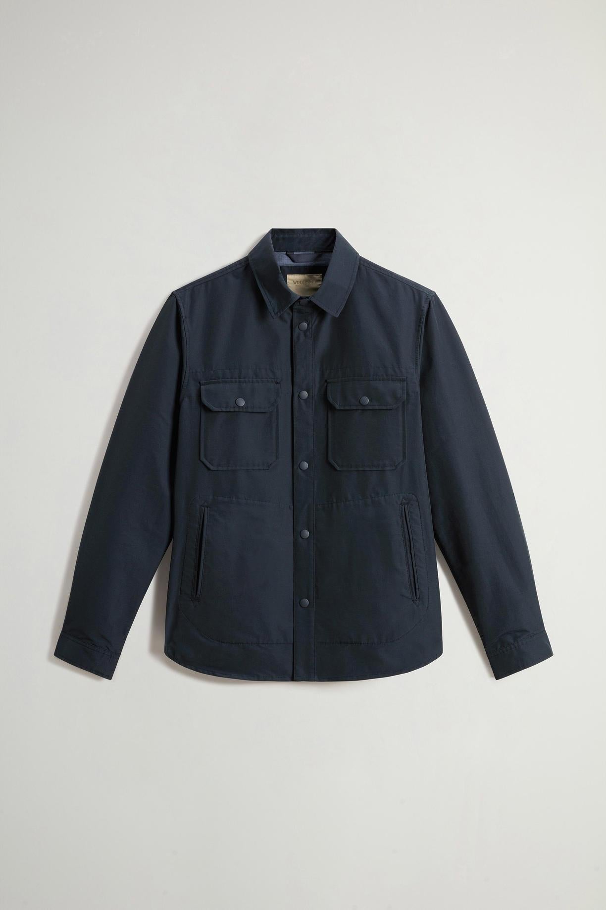 Giacca a camicia in Light Ramar<BR/> CFWOOS0186MRUT3662 MLB WOOLRICH 