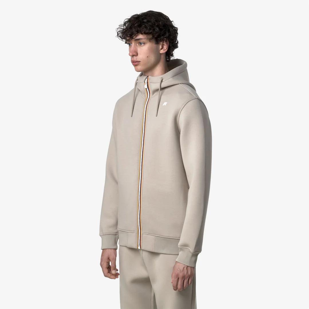 RAINER SPACER<BR/>BEIGE CASHMERE<BR/>Giacca in pile beige da uomo con cappuccio regolabile K2141DW XP2 K-WAY 