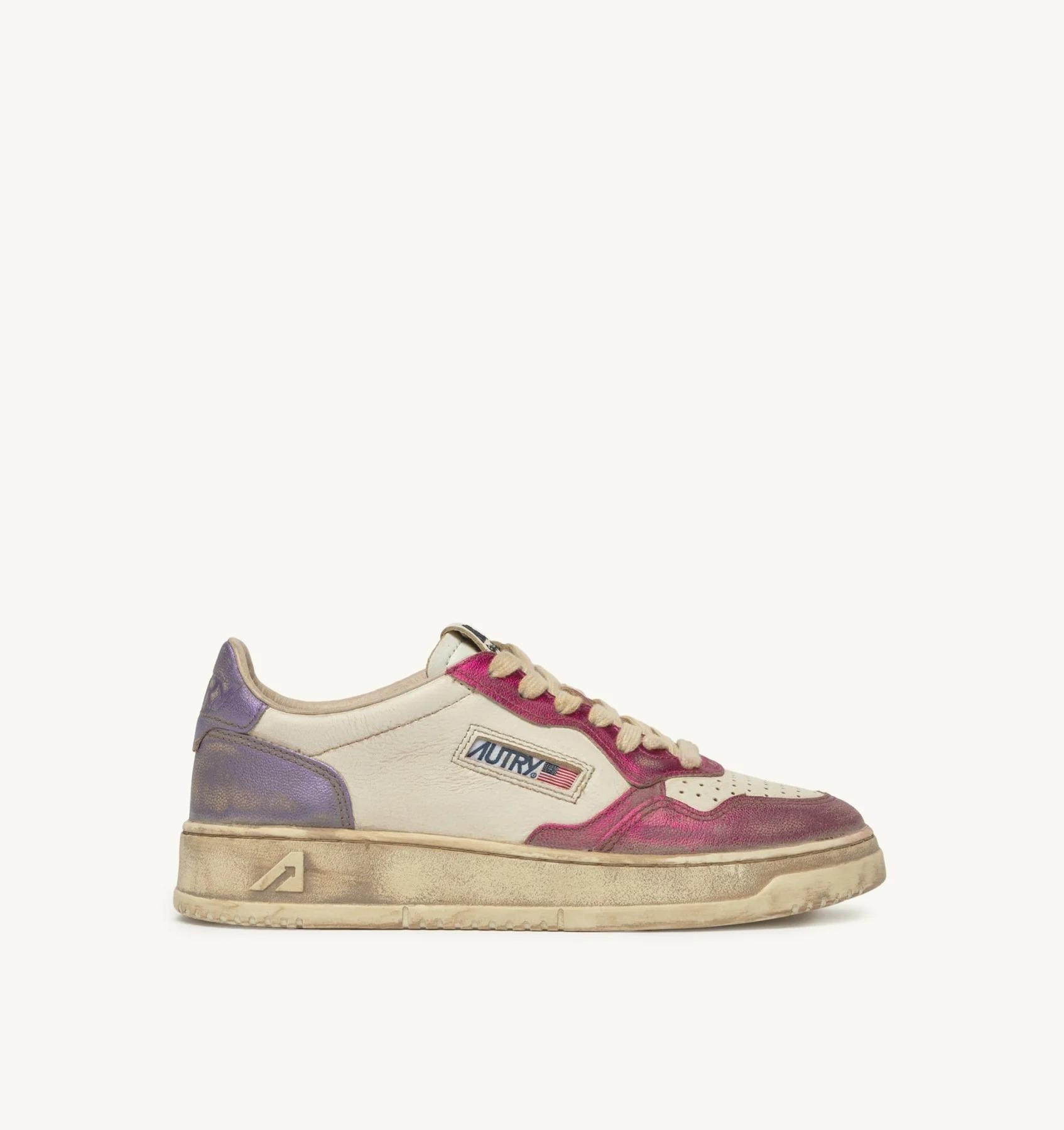 SNEAKERS MEDALIST LOW SUPER VINTAGE IN PELLE BIANCA FUCSIA E VIOLET<BR/> AVLW MT07 AUTRY ACTION SHOES 
