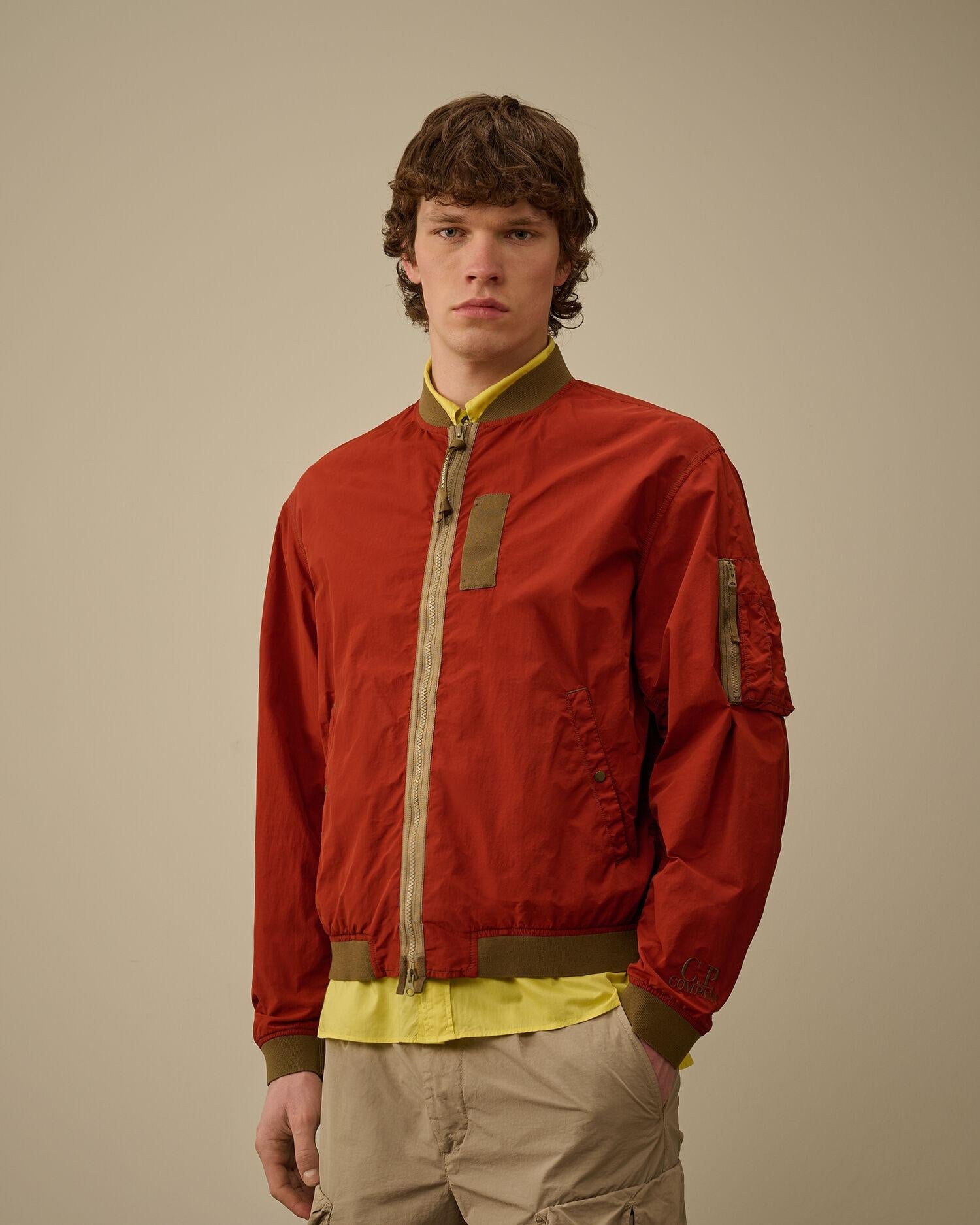 Contrast Flatt Nylon Bomber Jacket<BR/> OW296A005991C 560 C.P. COMPANY 