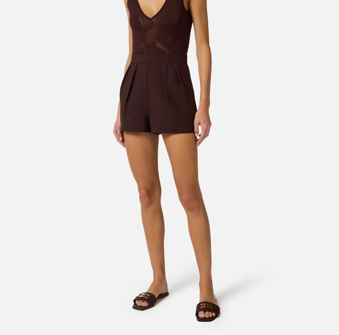 Shorts in crêpe leggero con pinces<BR/> SH01062E2 644 ELISABETTA FRANCHI 