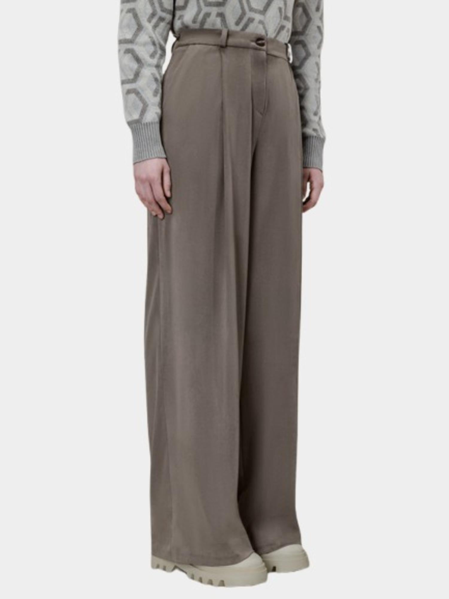 Pantalone donna in tessuto tecnico gamba larga