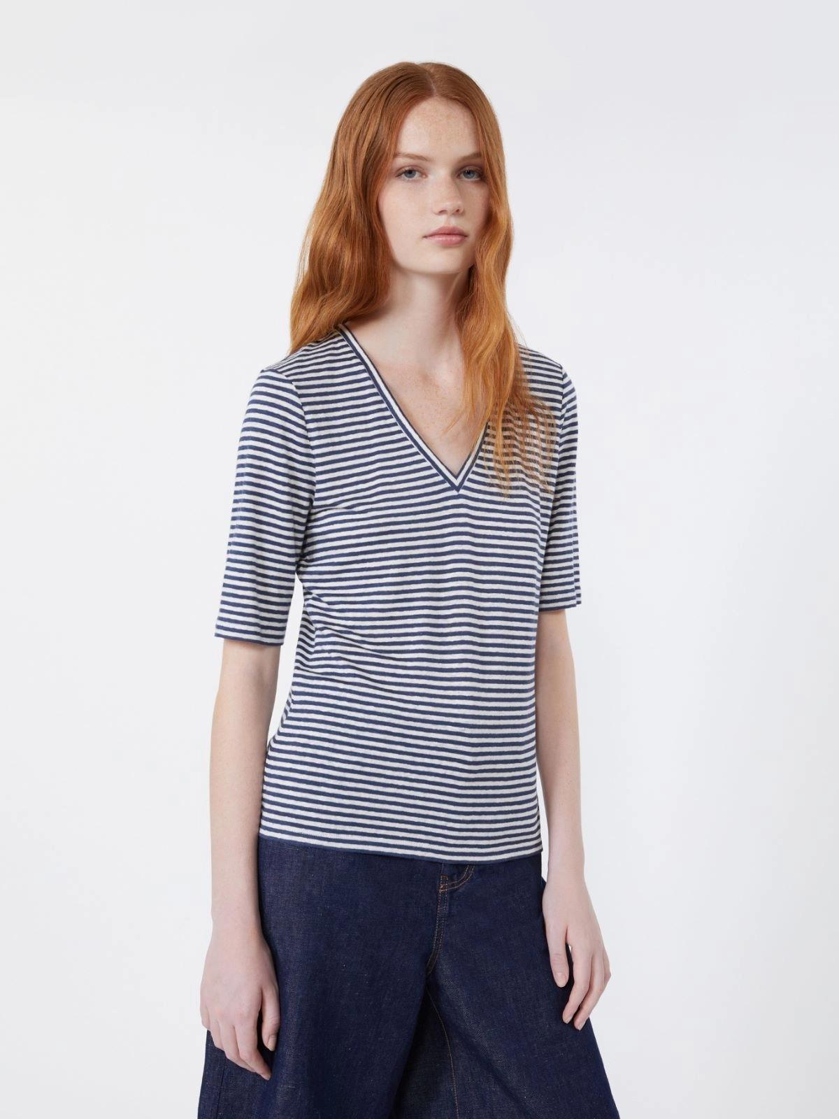 T-shirt a V in jersey di lino stretch WKDOPZIONE 008 WEEKEND 