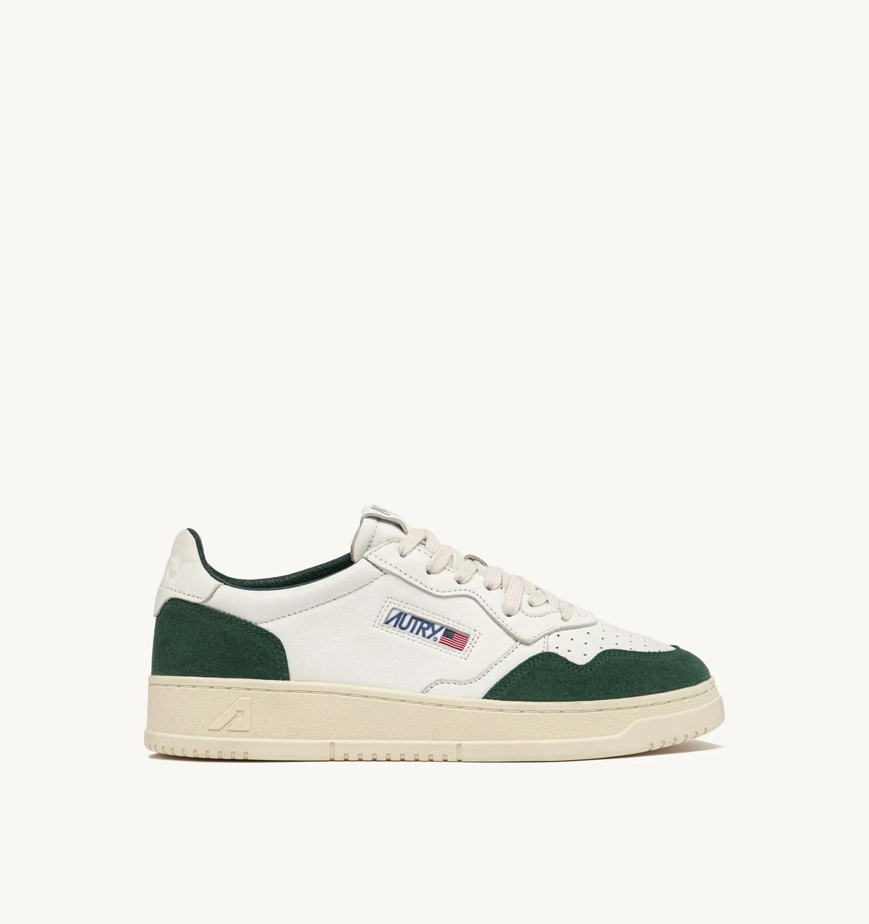 SNEAKERS MEDALIST LOW IN PELLE BIANCA E SUEDE BOTTLE AULM GS42 AUTRY ACTION SHOES 