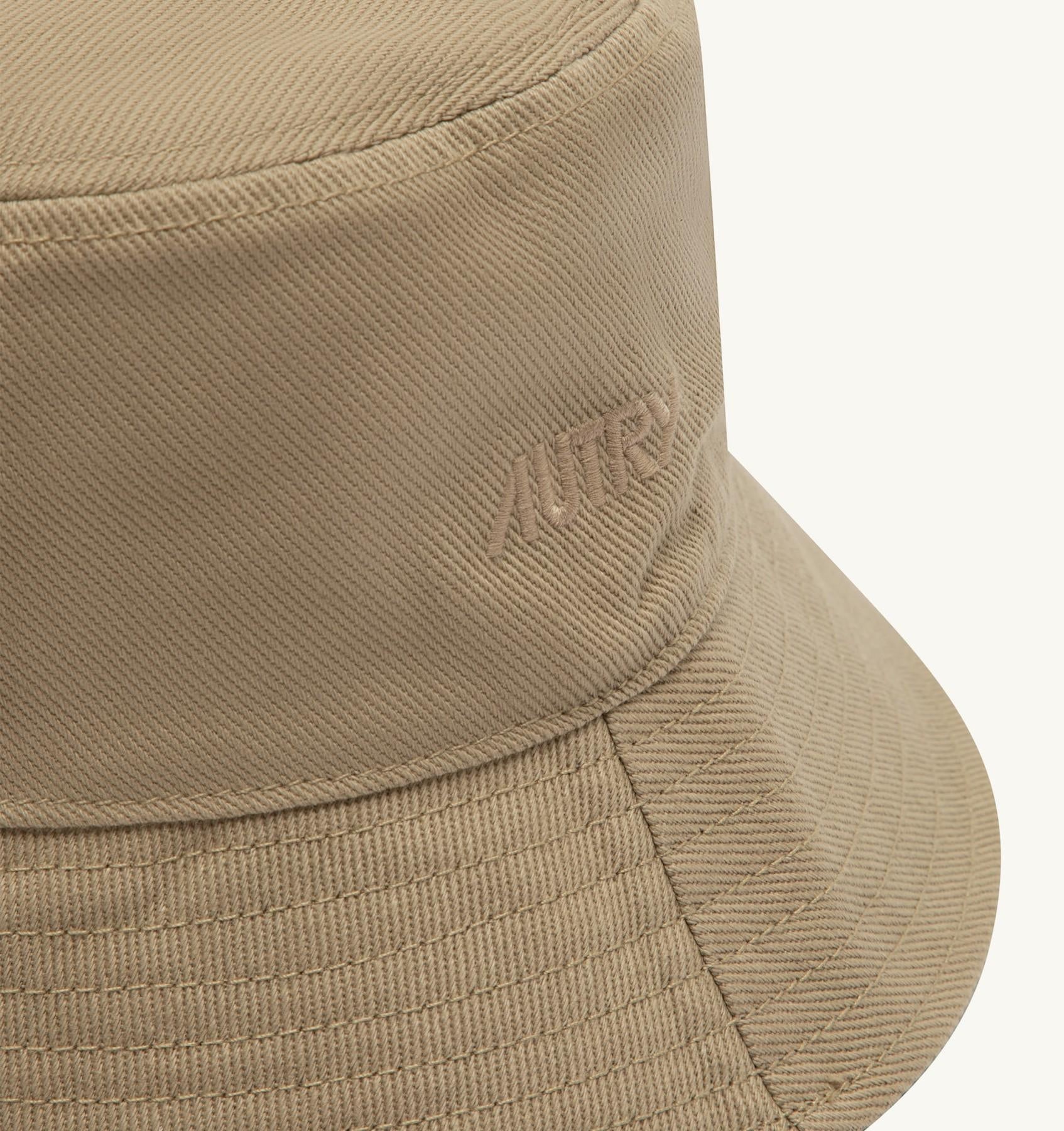BUCKET HAT IN COTONE CON LOGO RICAMATO UNISEX ACPU 073J AUTRY ACTION SHOES 