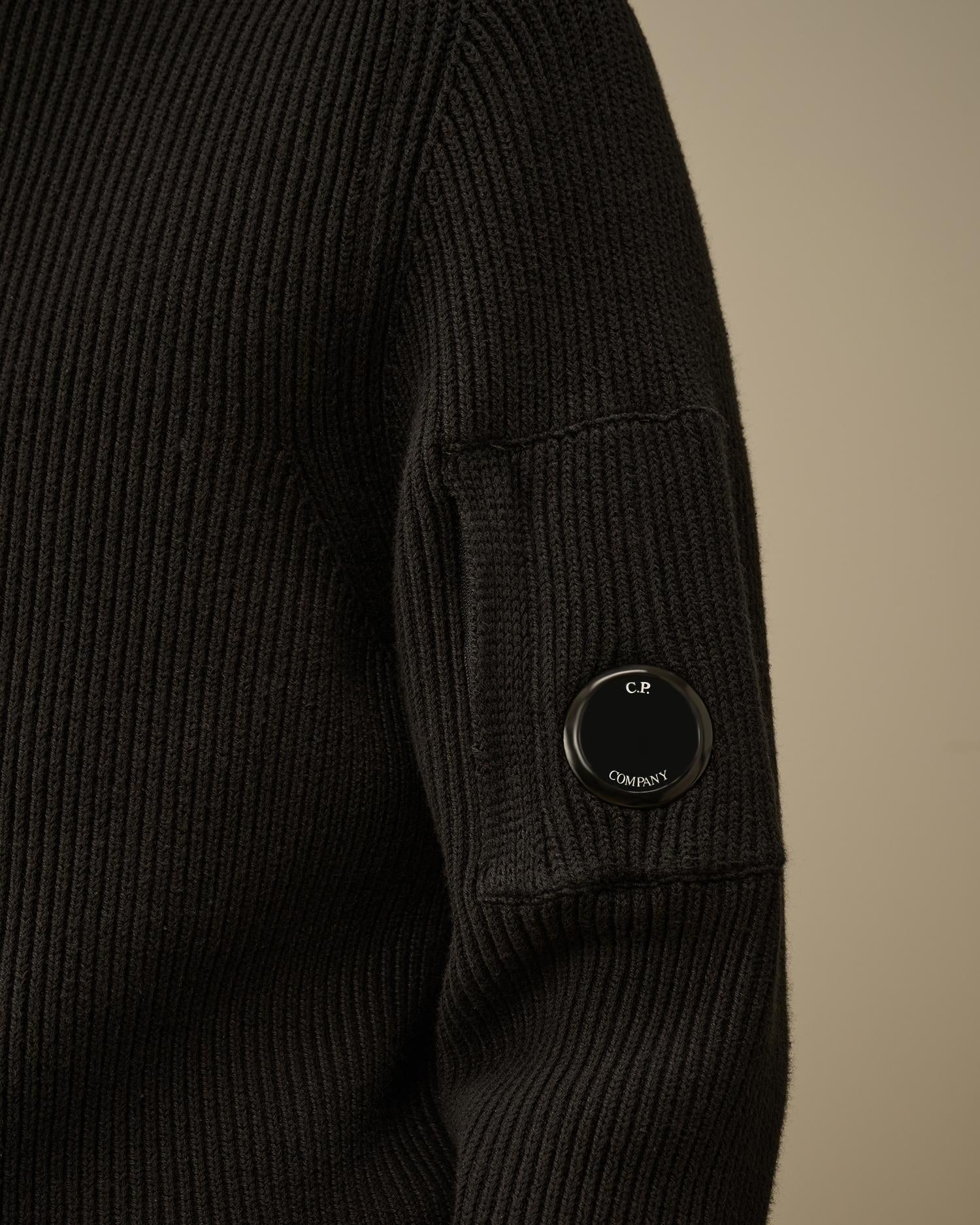 Full Rib Crewneck Lens Sweater CMKN015A 999 C.P. COMPANY 