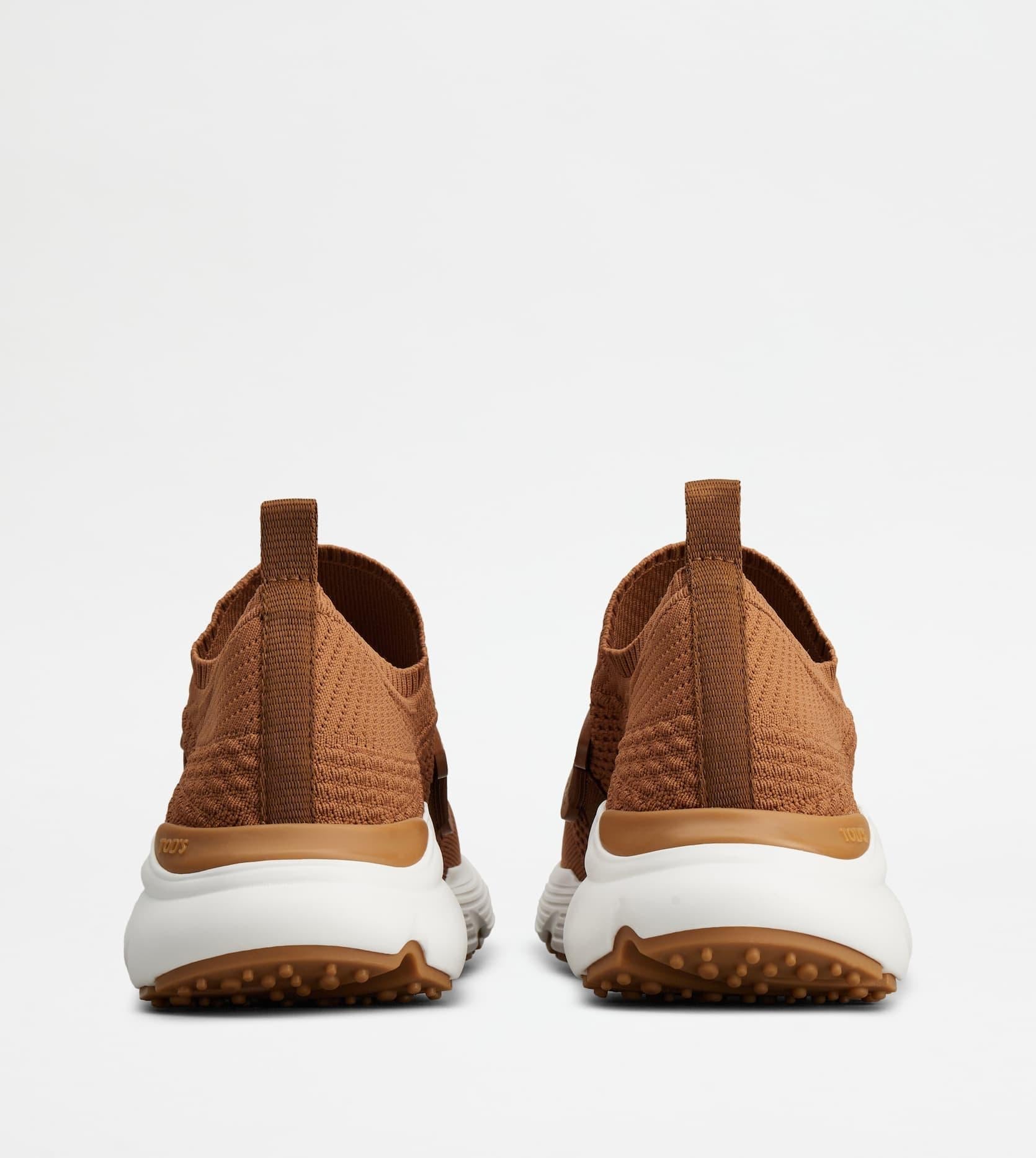 Sneakers Kate in Tessuto Tecnico<BR/> XXW54C0EN60Q6 LFJWE TOD'S 