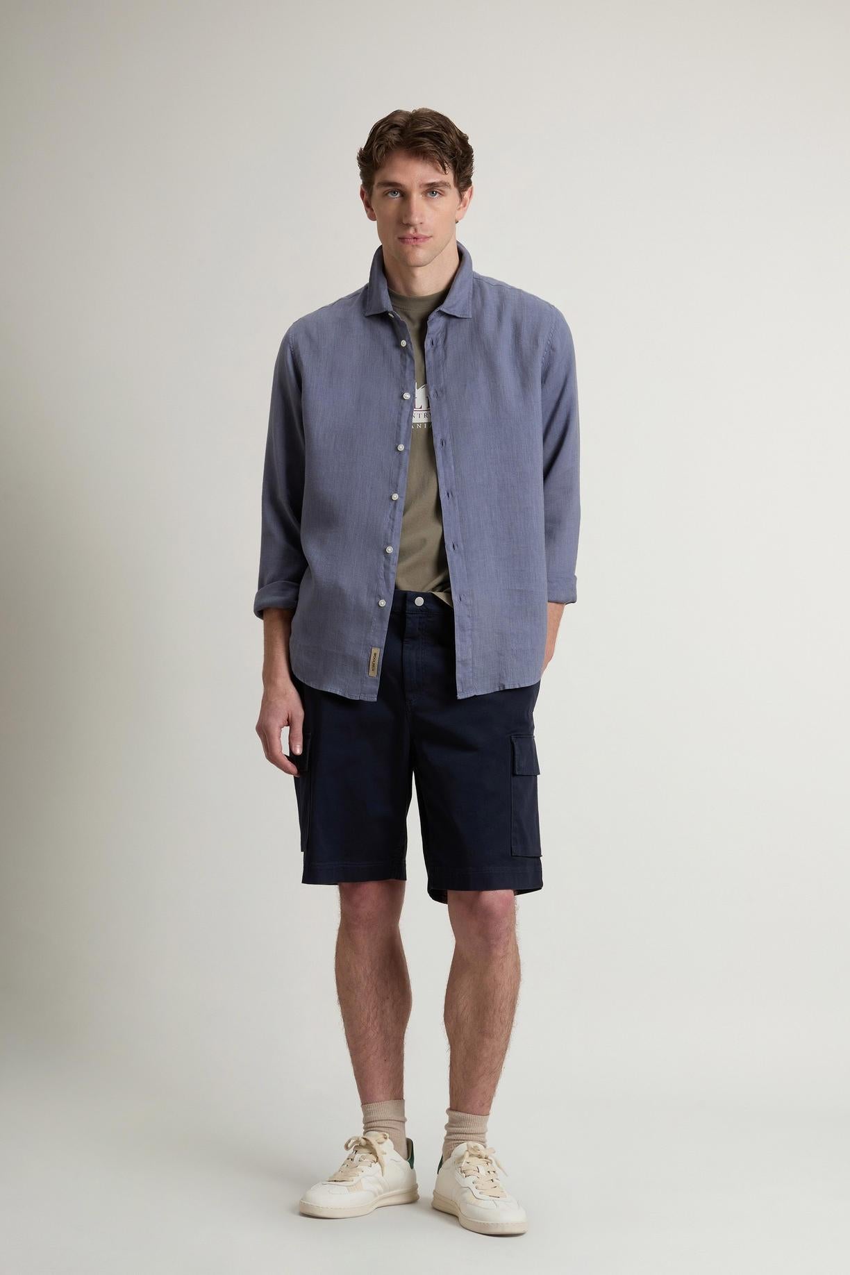 Camicia in puro lino tinta in capo<BR/> CFWOSI2013MRUT5284 31194 WOOLRICH 