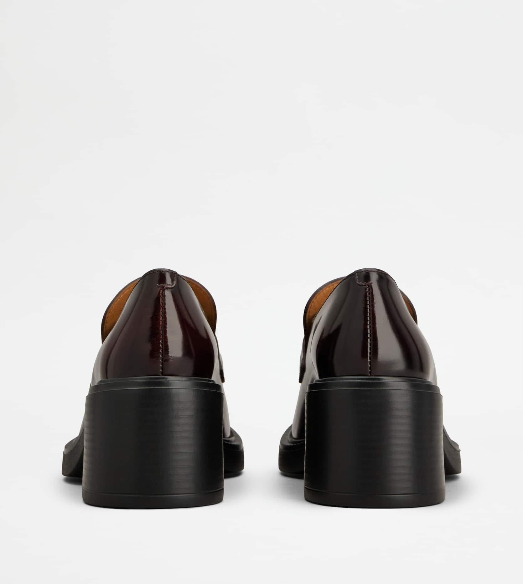 Mocassino in Pelle XXW73L0JK10SHA R810 TOD'S 