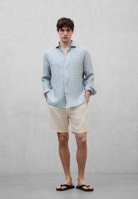 Camicia a righe in lino ALFREDO<BR/> ALFREDO 364 ECOALF 
