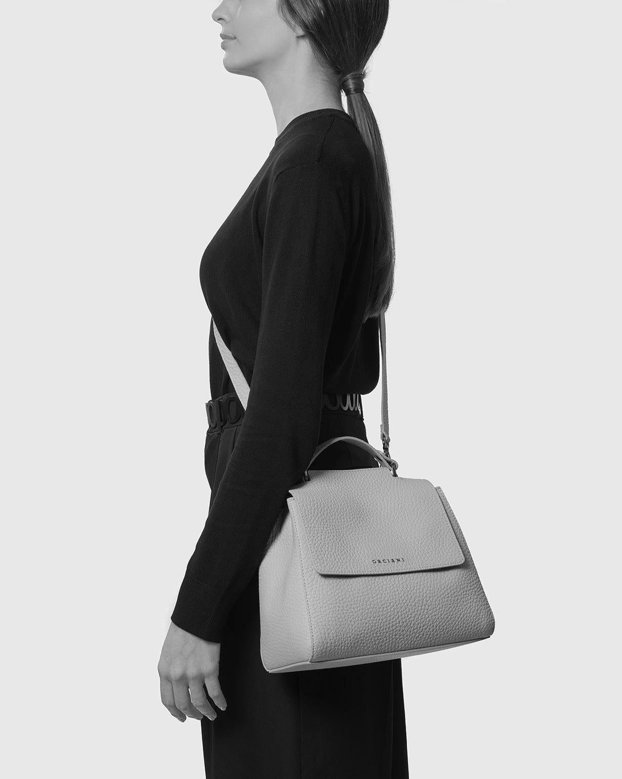 Borsa Sveva Soft Piccola a mano in pelle con tracolla<BR/> B01999SOF CAFFE ORCIANI 