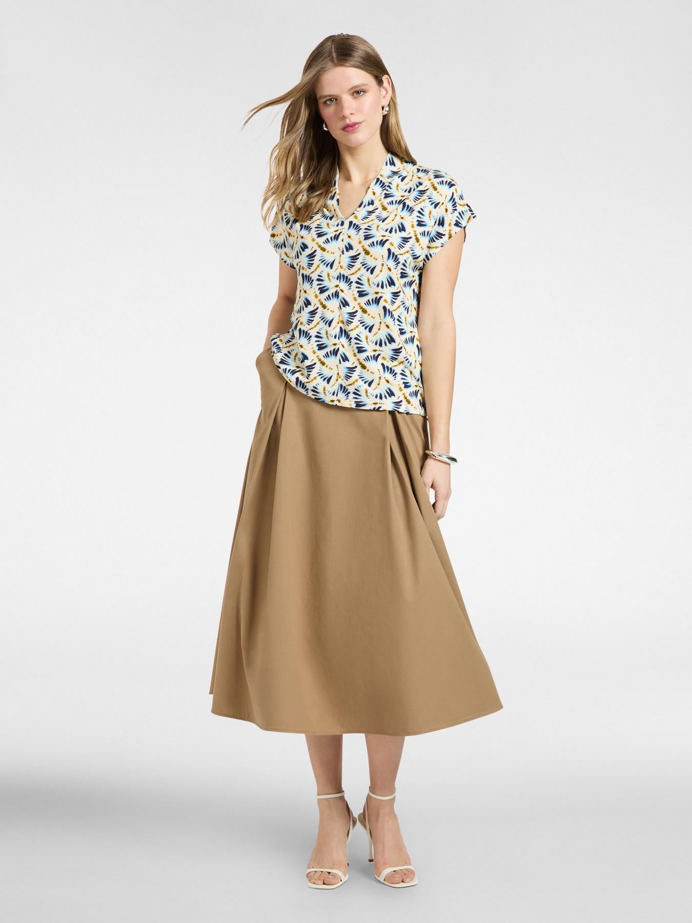 T-shirt stampata con scollo a V<BR/> G005Z000634N 01 ELENA MIRO 