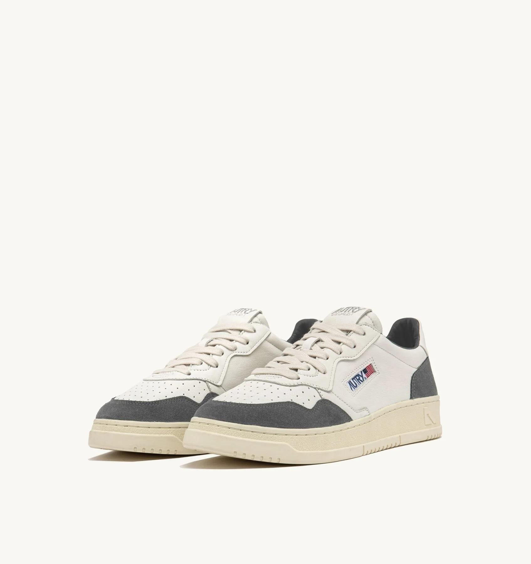 SNEAKERS MEDALIST LOW IN PELLE BIANCA E SUEDE MOREL AULM GS45 AUTRY ACTION SHOES 